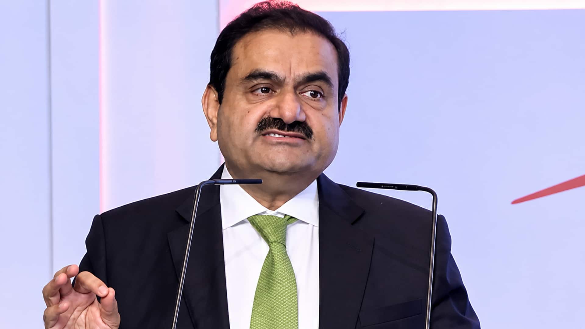 Gautam Adani: గౌతమ్‌ అదానీకి సెబీ నుంచి ఊరట.. రూ.1.48 కోట్లతో కేసు క్లోజ్