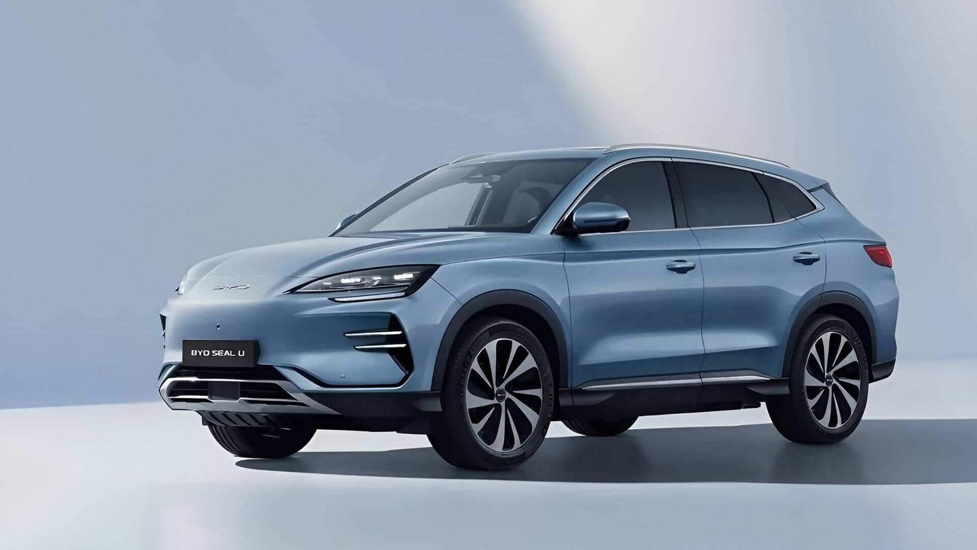 BYD Seal U PHEV: భారత్‌లోకి BYD తొలి PHEV SUV.. 26.6 kWh బ్యాటరీతో 1,000KMకు పైగా రేంజ్!