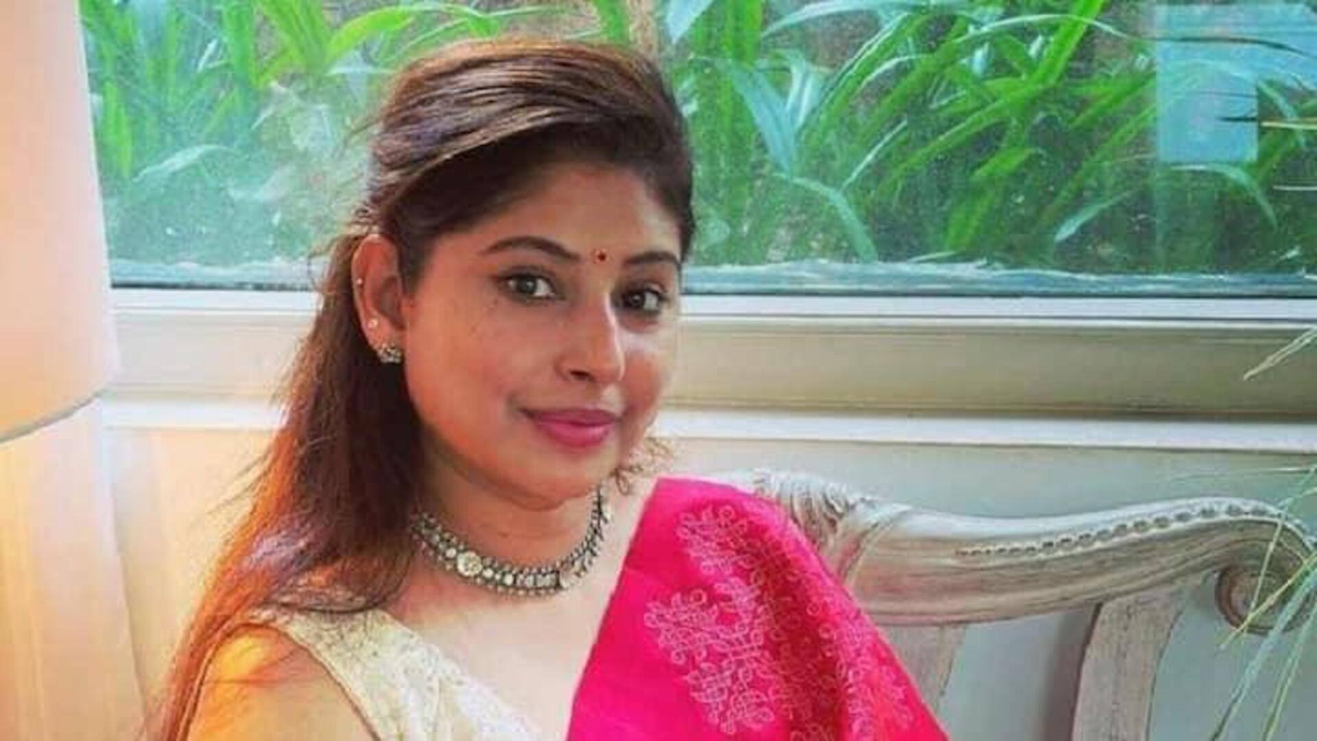 Smita Sabharwal: వికలాంగుల కోటా పోస్టుపై ఐఏఎస్ సబర్వాల్‌పై పోలీసులకు ఫిర్యాదు