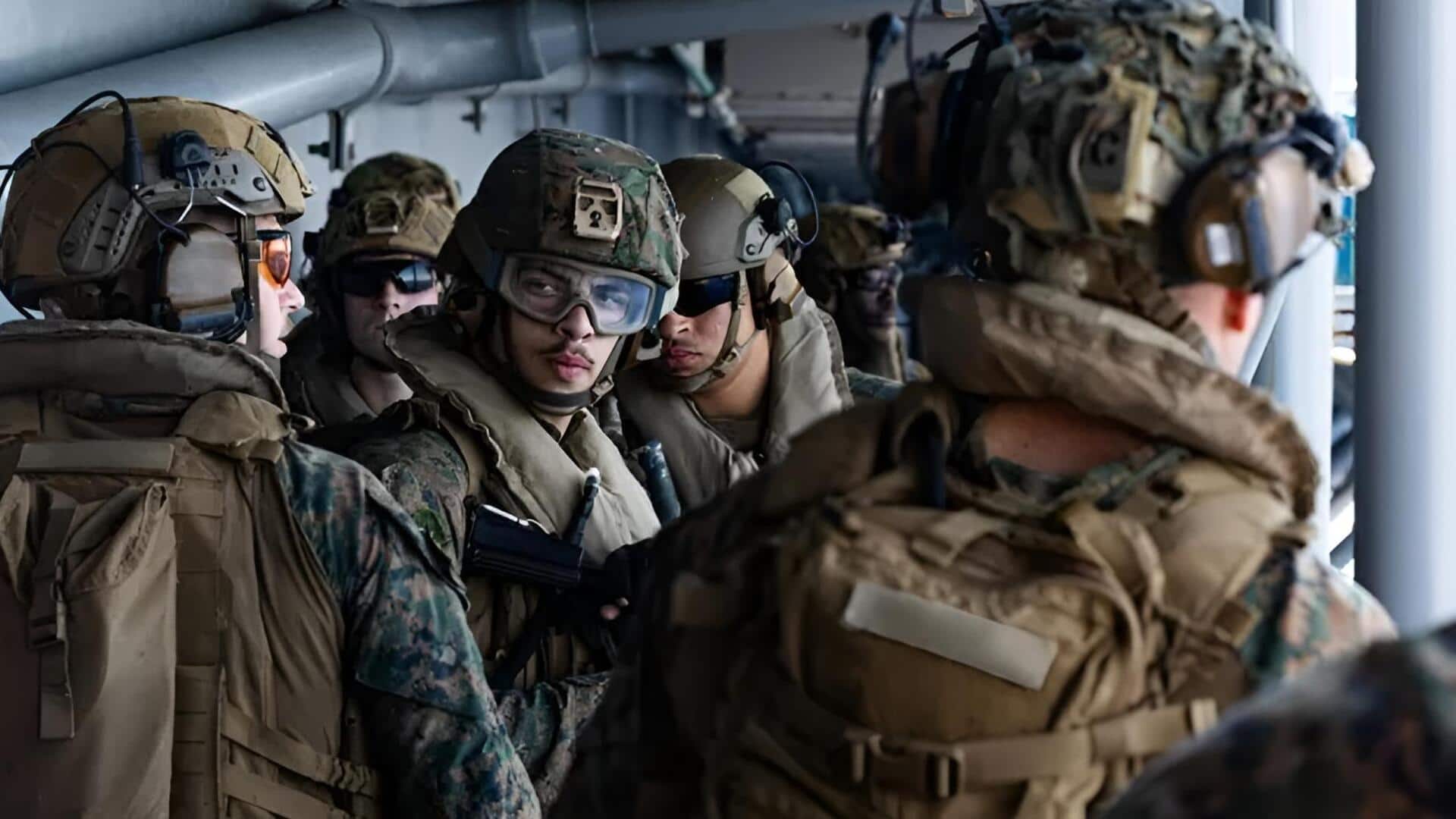 Iran War: ఇరాన్ ఉద్రిక్తతల మధ్య యూఎస్ బలగాల భారీ తరలింపు.. వార్ అలర్ట్!