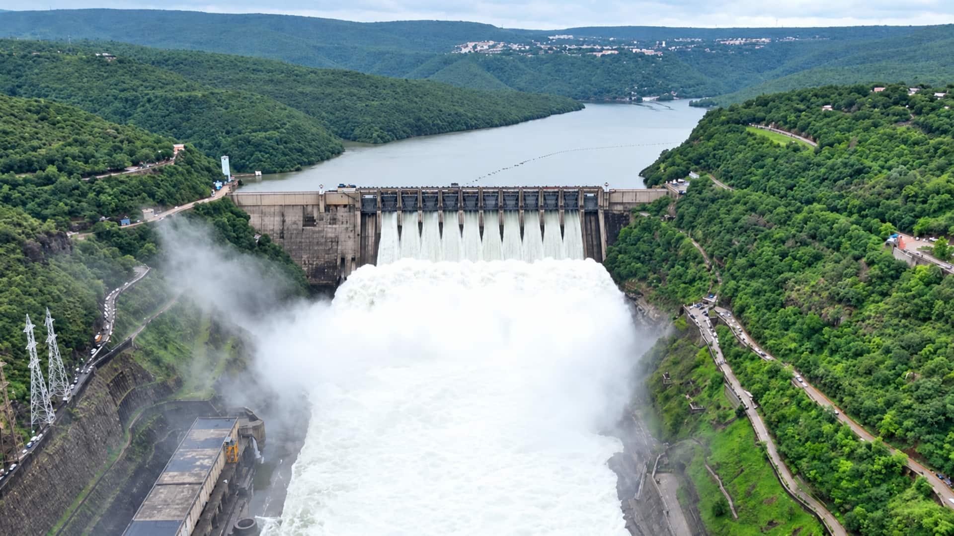 Srisailam Reservoir: శ్రీశైలం జలాశయానికి అంతర్జాతీయ గుర్తింపు.. వరల్డ్ బుక్ ఆఫ్ రికార్డ్స్‌లో చోటు