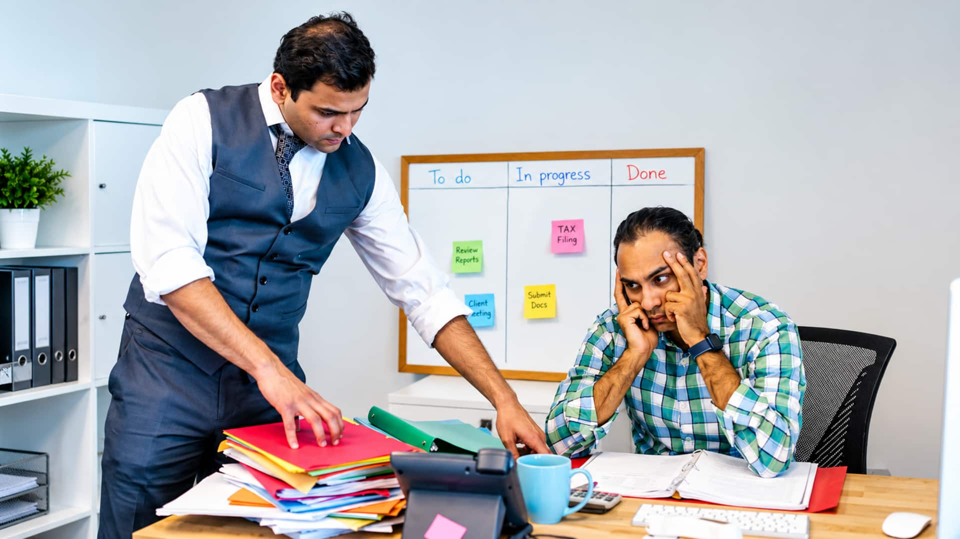 unpaid work: జీతం లేని పనిలో భారతీయులే టాప్.. వారానికి 16 గంటలకు పైగా అదనపు పని.. ఏడీపీ నివేదిక