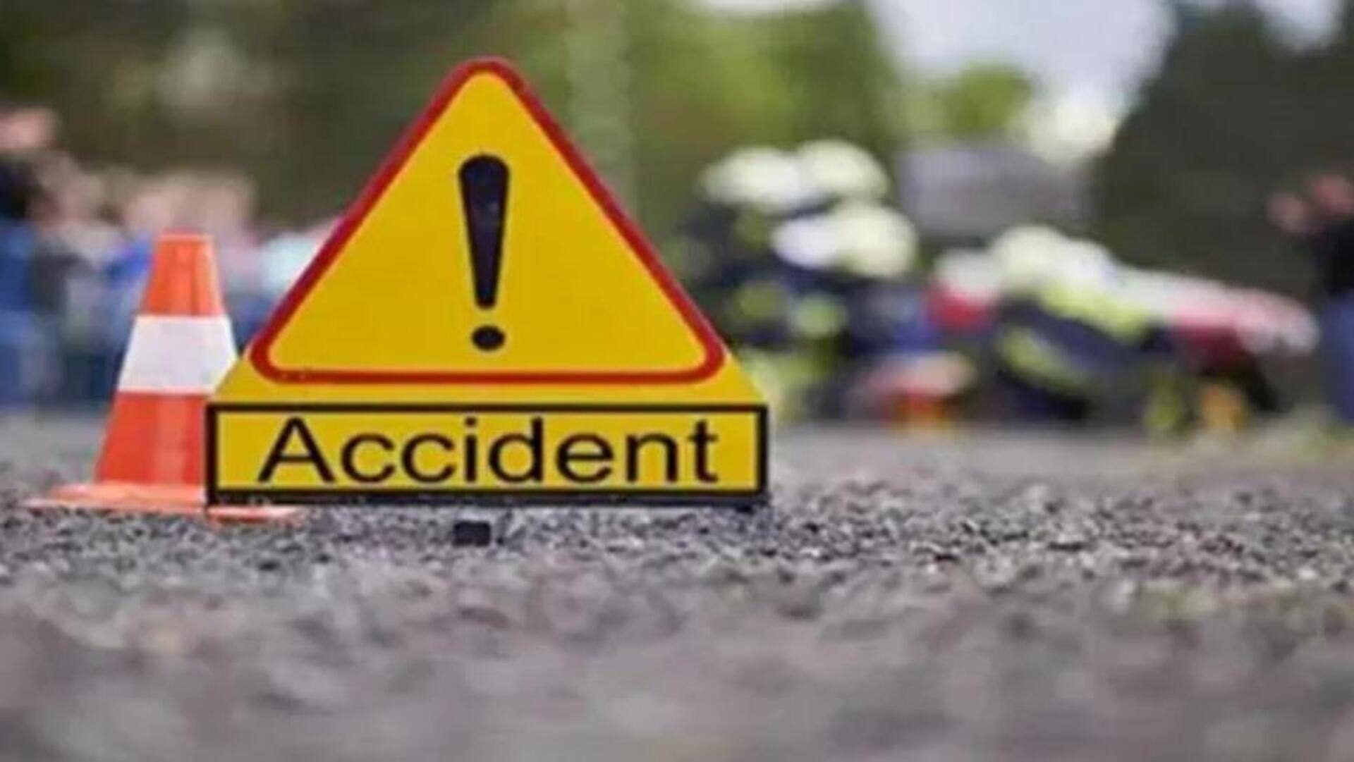 Road Accident: కడప గువ్వల చెరువు ఘాట్లో ఘోర రోడ్డు ప్రమాదం.. ఐదుగురు దుర్మరణం Road Accident: కడప గువ్వల చెరువు ఘాట్లో ఘోర రోడ్డు ప్రమాదం.. ఐదుగురు దుర్మరణం