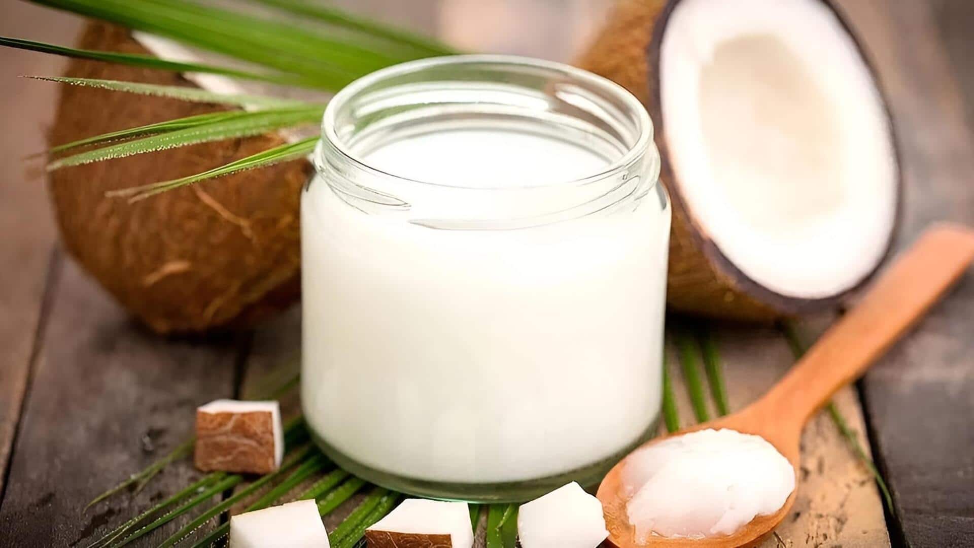 Coconut Oil in Winter: చలికాలంలో నూనె గడ్డకట్టడానికి కారణం ఇదే!