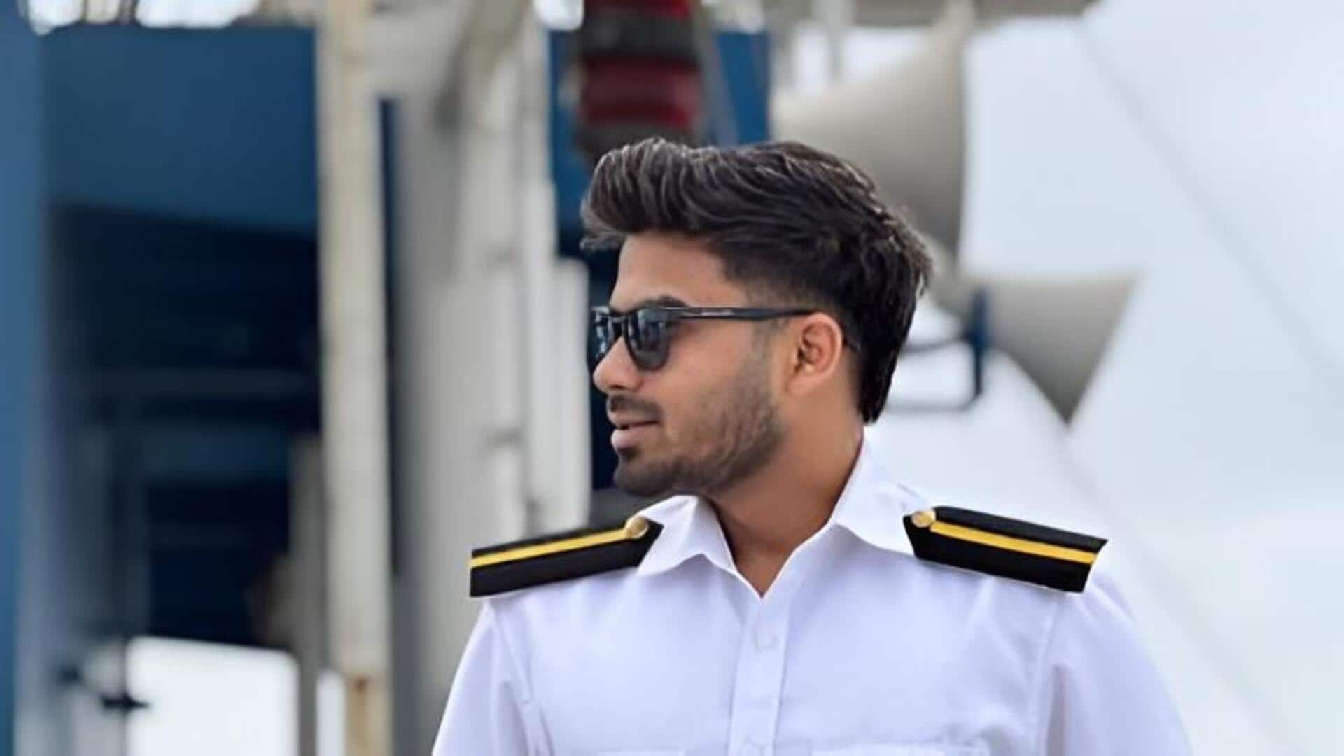 Merchant Officer: మారిషస్ సముద్రంలో భారత నేవీ అధికారి అదృశ్యం..!