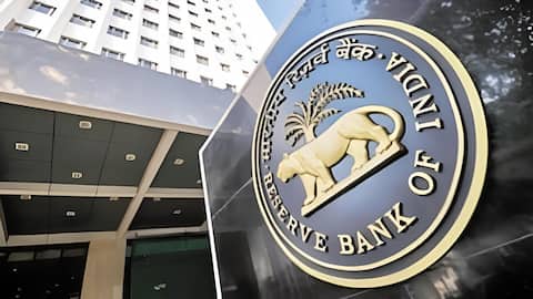 Reserve Bank of India: బ్యాంకుల నుంచి రూ.3.93 లక్షల కోట్లను వెనక్కి తీసుకున్న ఆర్‌బీఐ.. అసలు కారణం ఇదే!