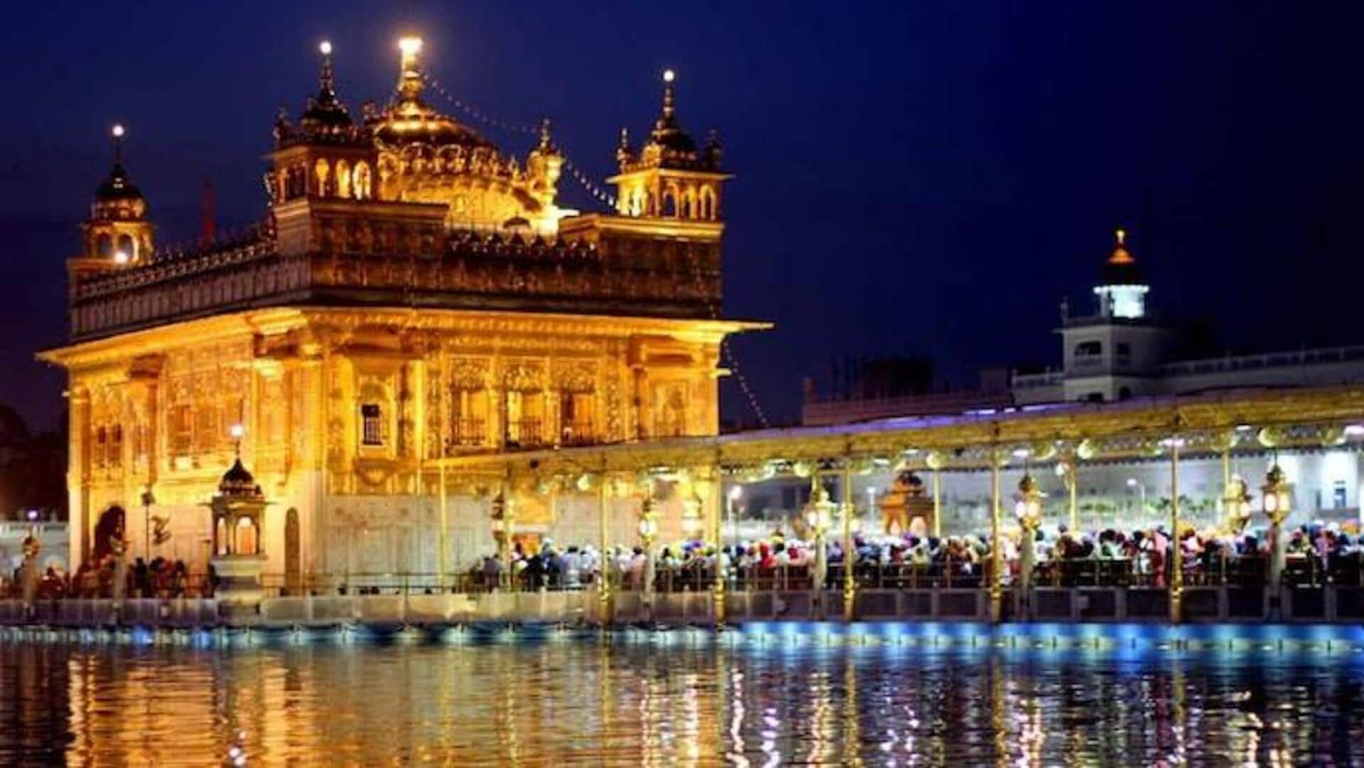 Golden Temple: పంజాబ్లోని స్వర్ణ దేవాలయాన్ని టార్టెట్ చేసిన పాక్.. భారత వైమానిక రక్షణ ఎలా కాపాడిందంటే? Golden Temple: పంజాబ్లోని స్వర్ణ దేవాలయాన్ని టార్టెట్ చేసిన పాక్.. భారత వైమానిక రక్షణ ఎలా కాపాడిందంటే?