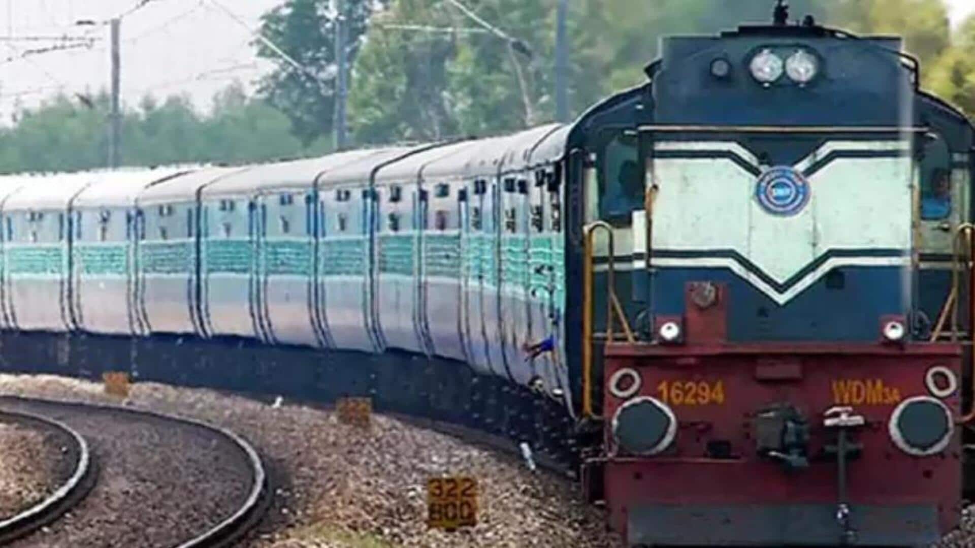 Railway Signalling System: రైల్వేలో ఆటోమేటిక్ సిగ్నలింగ్.. ప్రయాణికుల భద్రత మరింత పెంపు! Railway Signalling System: రైల్వేలో ఆటోమేటిక్ సిగ్నలింగ్.. ప్రయాణికుల భద్రత మరింత పెంపు!