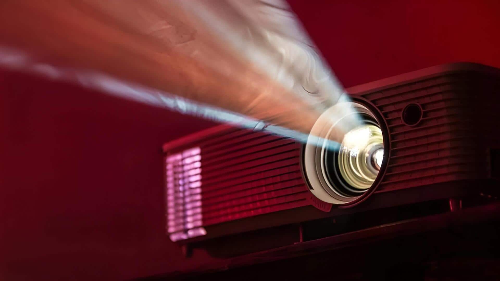 Mini Projectors: ఇక థియేటర్‌కు గుడ్‌బై.. ఇంట్లోనే సినిమా హాల్ అనుభూతి!