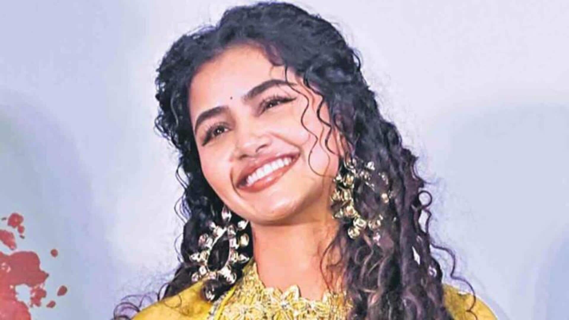 Anupama Parameswaran: హీరోయిన్స్‌ను మాత్రమే అలాంటి ప్రశ్నలు అడిగి ఇబ్బందిపెడతారు: అనుపమ పరమేశ్వరన్‌