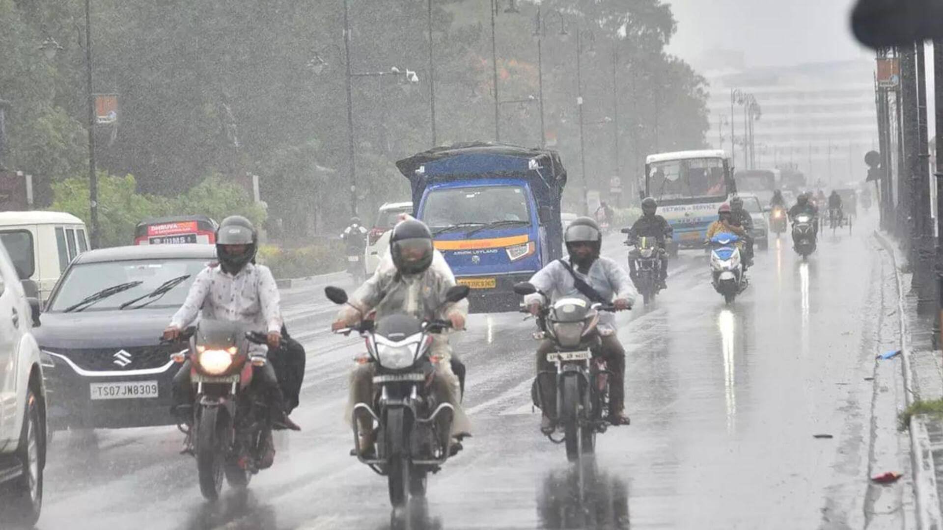 AP Rains: ఆంధ్రప్రదేశ్‌లో మరో 3 రోజులు భారీ వర్షాలు.. బంగాళాఖాతంలో అల్పపీడనం.. పలు జిల్లాలకు ఆరెంజ్ అలర్ట్ 