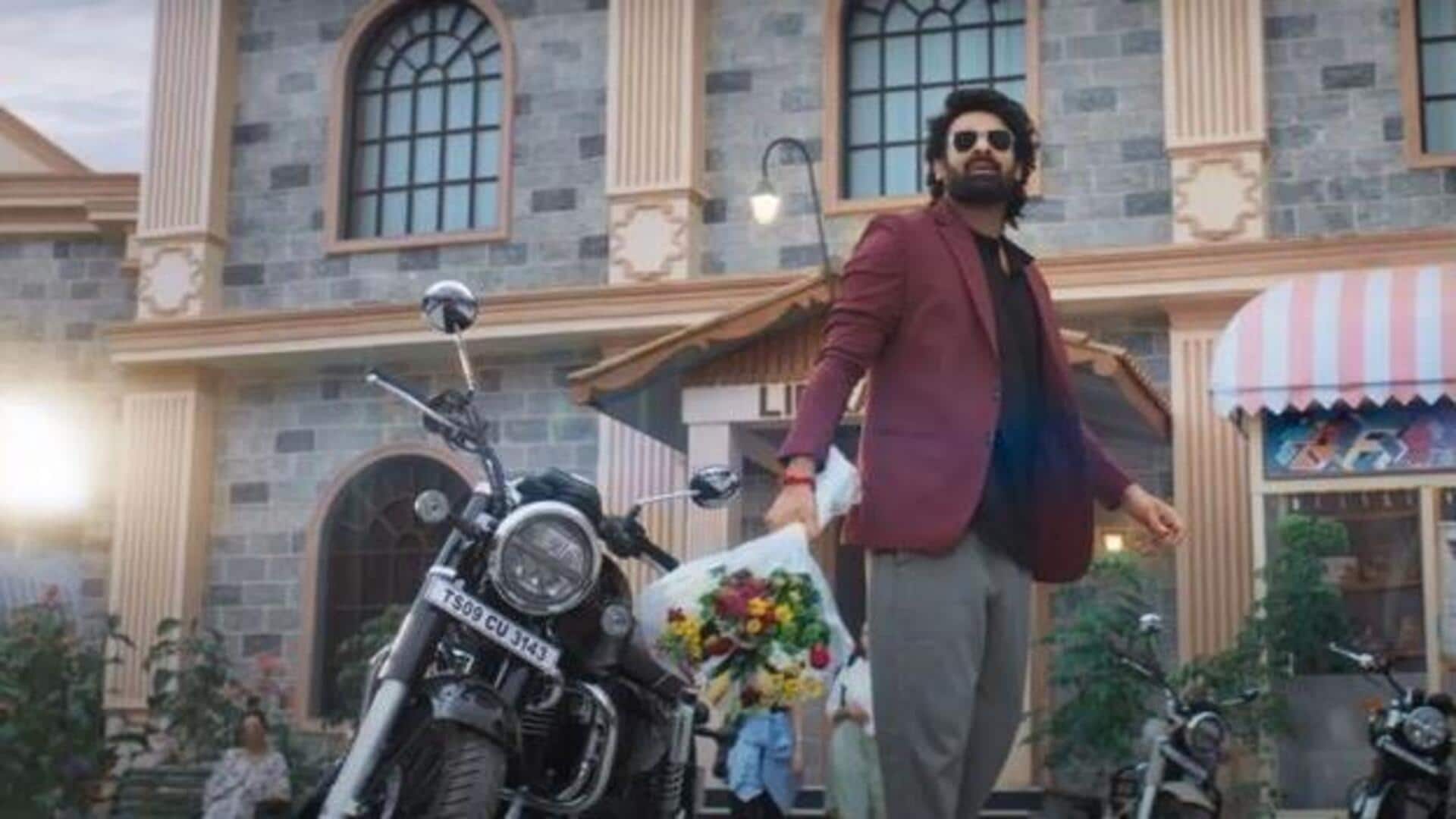Prabhas :ప్రభాస్ డబ్బింగ్ షురూ.. 'ది రాజా సాబ్' షూటింగ్ తుది దశలో! Prabhas :ప్రభాస్ డబ్బింగ్ షురూ.. 'ది రాజా సాబ్' షూటింగ్ తుది దశలో!