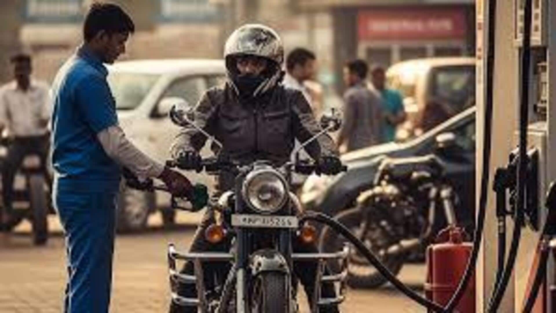 No helmet - No petrol: 'నో హెల్మెట్.. నో పెట్రోల్'.. ఇండోర్ లో ఆగస్టు 1 నుంచే అమలు! No helmet - No petrol: 'నో హెల్మెట్.. నో పెట్రోల్'.. ఇండోర్ లో ఆగస్టు 1 నుంచే అమలు!