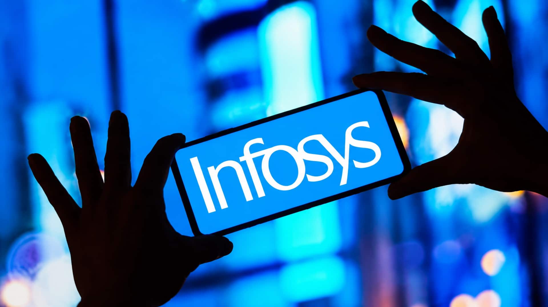 Infosys Penalty: ఫ్రాన్స్‌లో ఇన్ఫోసిస్‌కు రూ.2 కోట్ల జరిమానా.. టైమ్ ట్రాకింగ్ వ్యవస్థలో లోపాలు