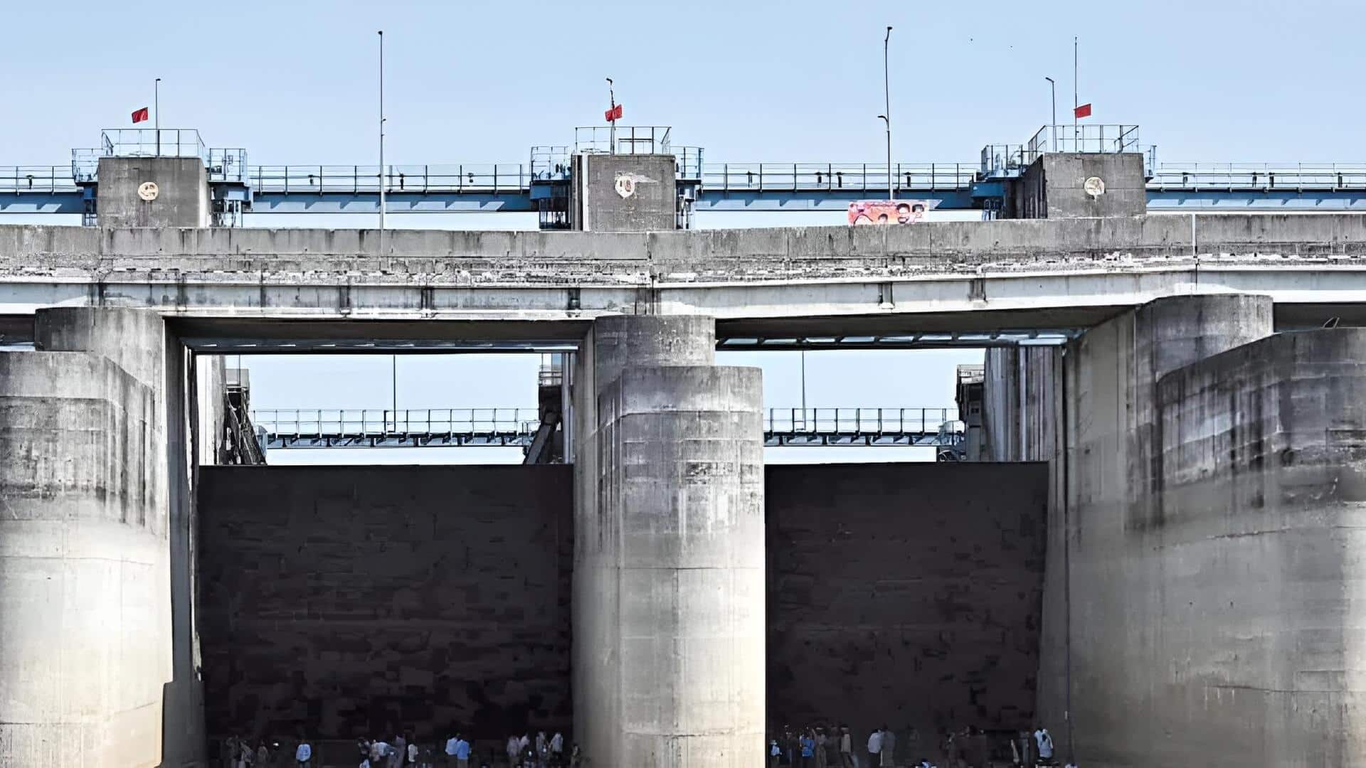 Kaleshwaram: కాళేశ్వరం బ్యారేజీల కింద అనామలీస్‌.. జీపీఆర్‌ పరీక్షలో సంచలన విషయాలు