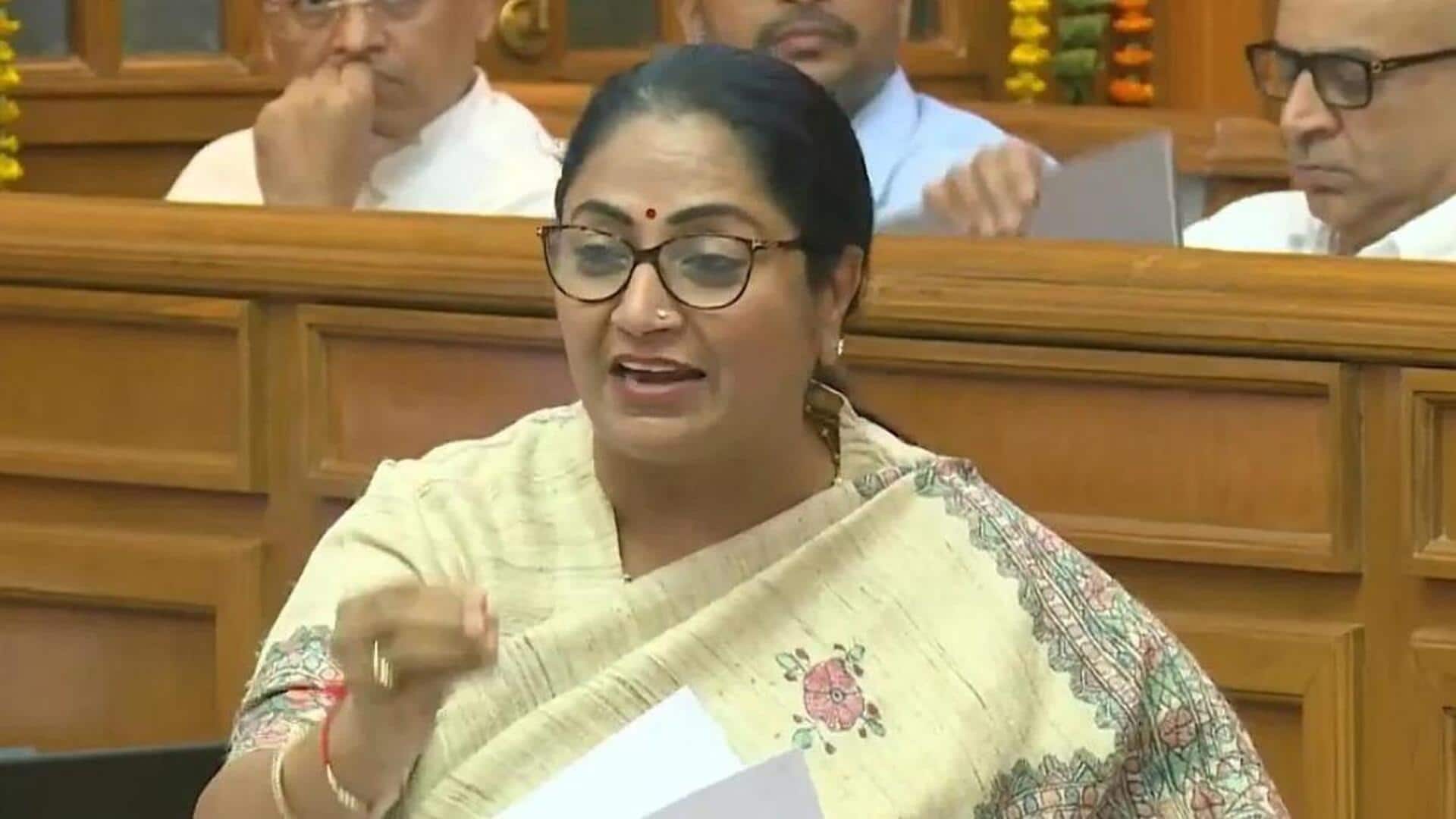 Delhi: ప్రైవేట్ పాఠశాలల ఫీజుల పెంపును నియంత్రించే బిల్లుకు ఢిల్లీ అసెంబ్లీ ఆమోదం 
