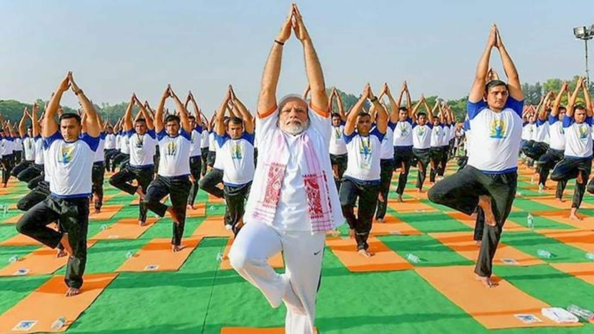 IYD 2026: 'ఆరోగ్యకరమైన వృద్ధాప్యం కోసం యోగా'.. కోల్‌కతాలో వేడుకలకు ప్రధాని మోదీ నాయకత్వం