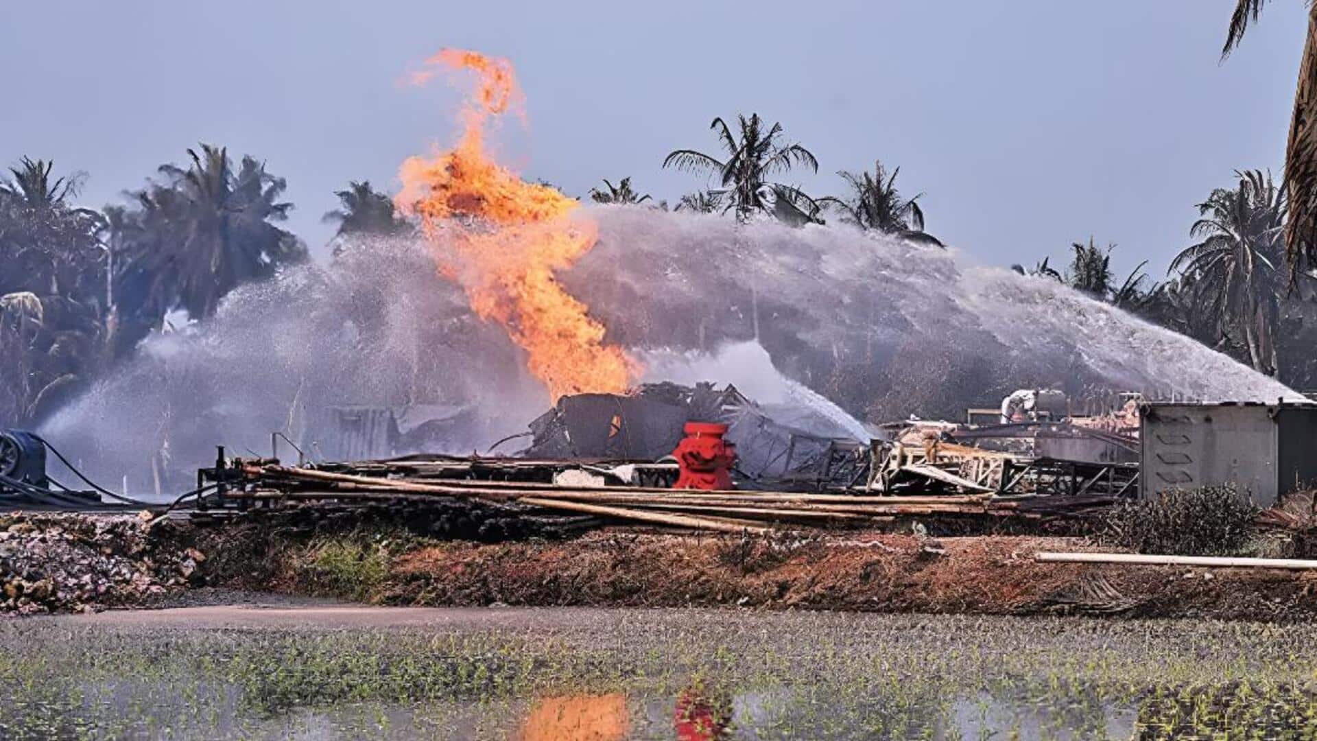 ONGC gas leak: 4 రోజుల్లో పూర్తిగా అదుపులోకి  బ్లోఅవుట్‌.. కోనసీమ జిల్లా కలెక్టర్‌ వెల్లడి  
