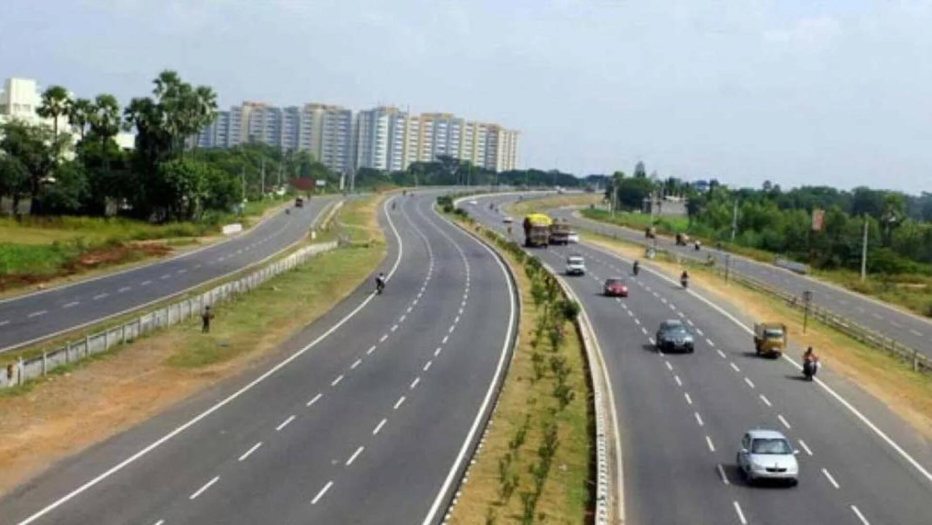 Andhra Pradesh: ఏపీలో నేషనల్ హైవే ఆరు లైన్లుగా.. కేంద్రం ముందుకు ప్రతిపాదనలు Andhra Pradesh: ఏపీలో నేషనల్ హైవే ఆరు లైన్లుగా.. కేంద్రం ముందుకు ప్రతిపాదనలు