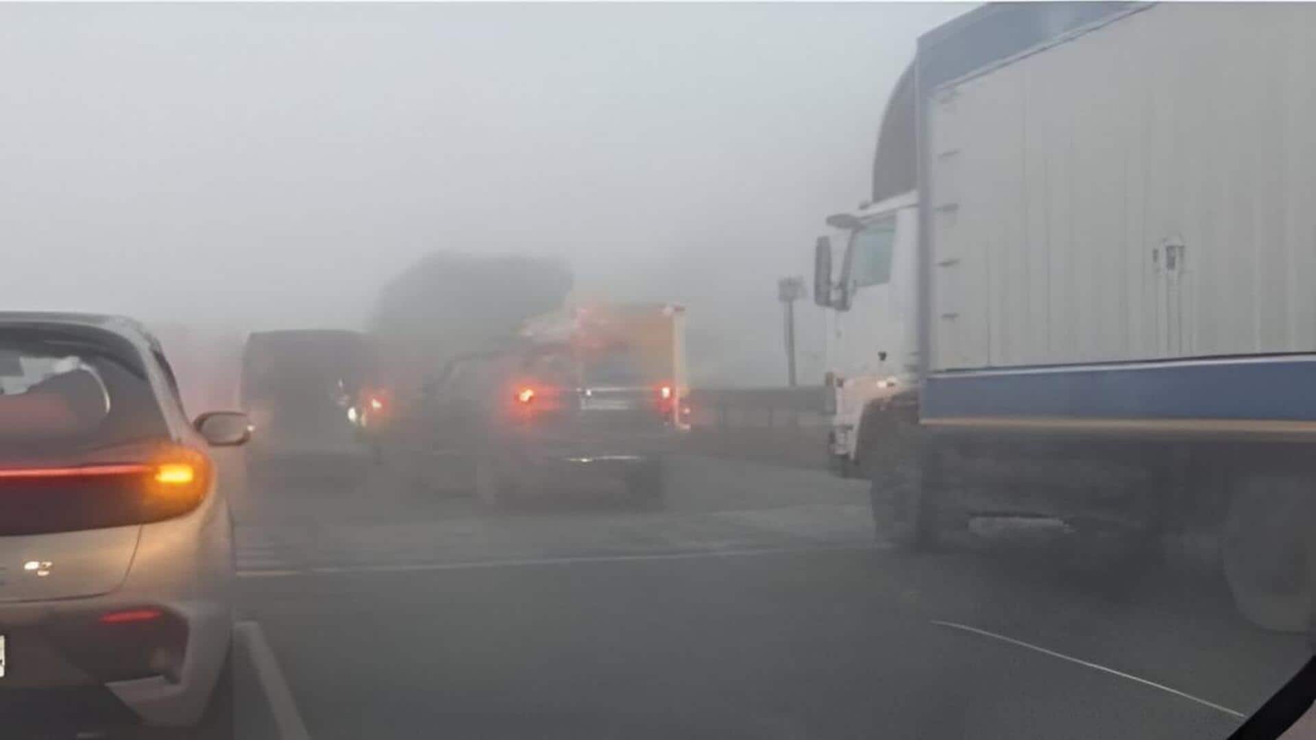 Hyderabad: శివారు ప్రాంతాల్లో దట్టమైన పొగమంచు… హైదరాబాద్‌-బెంగళూరు హైవేపై భారీ ట్రాఫిక్‌ జామ్‌ 