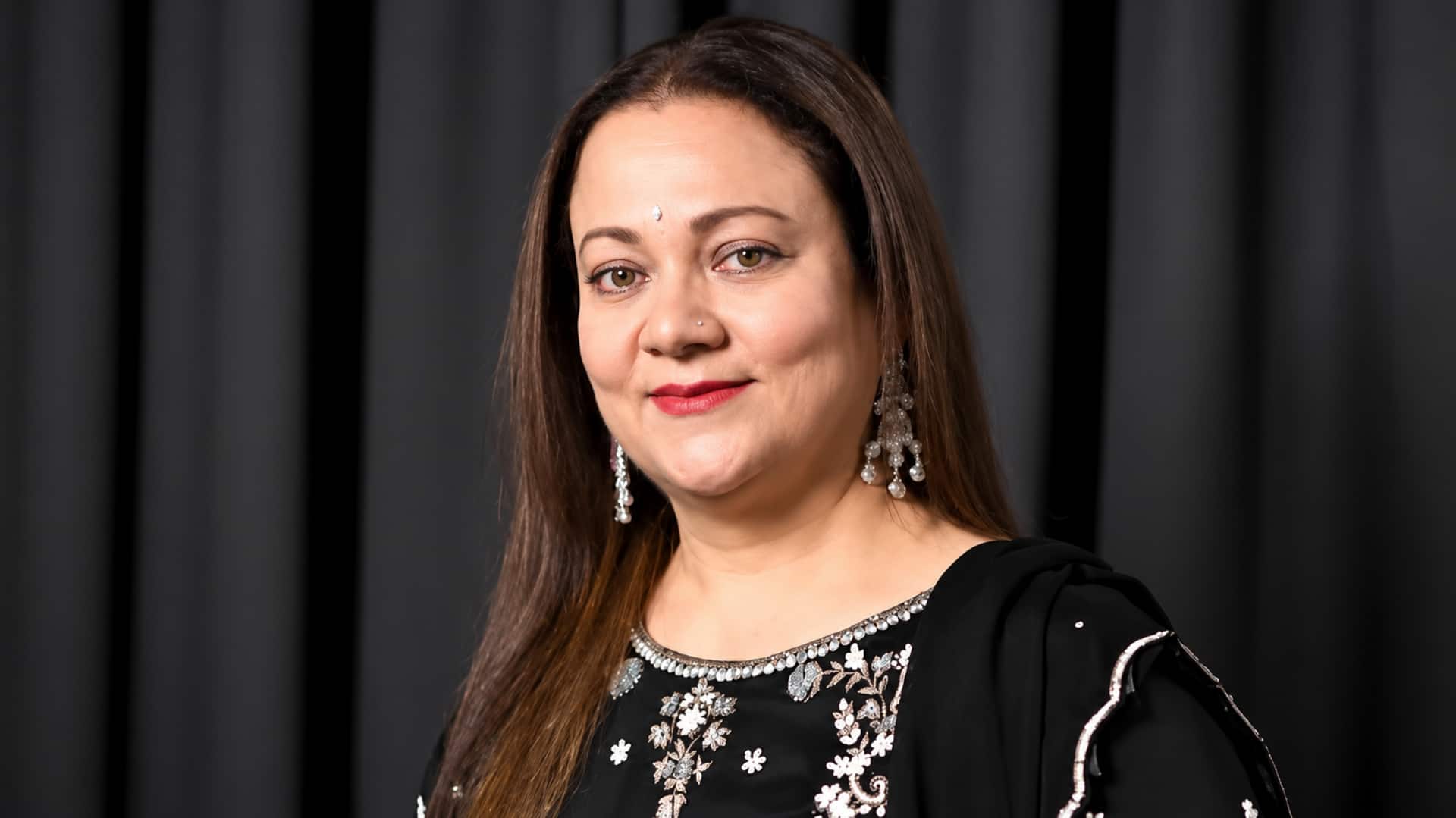 Mandakini: దావూద్‌ ఇబ్రహీంతో ఫొటో.. నా కెరీర్‌ను దెబ్బతీసింది: నటి మందాకిని