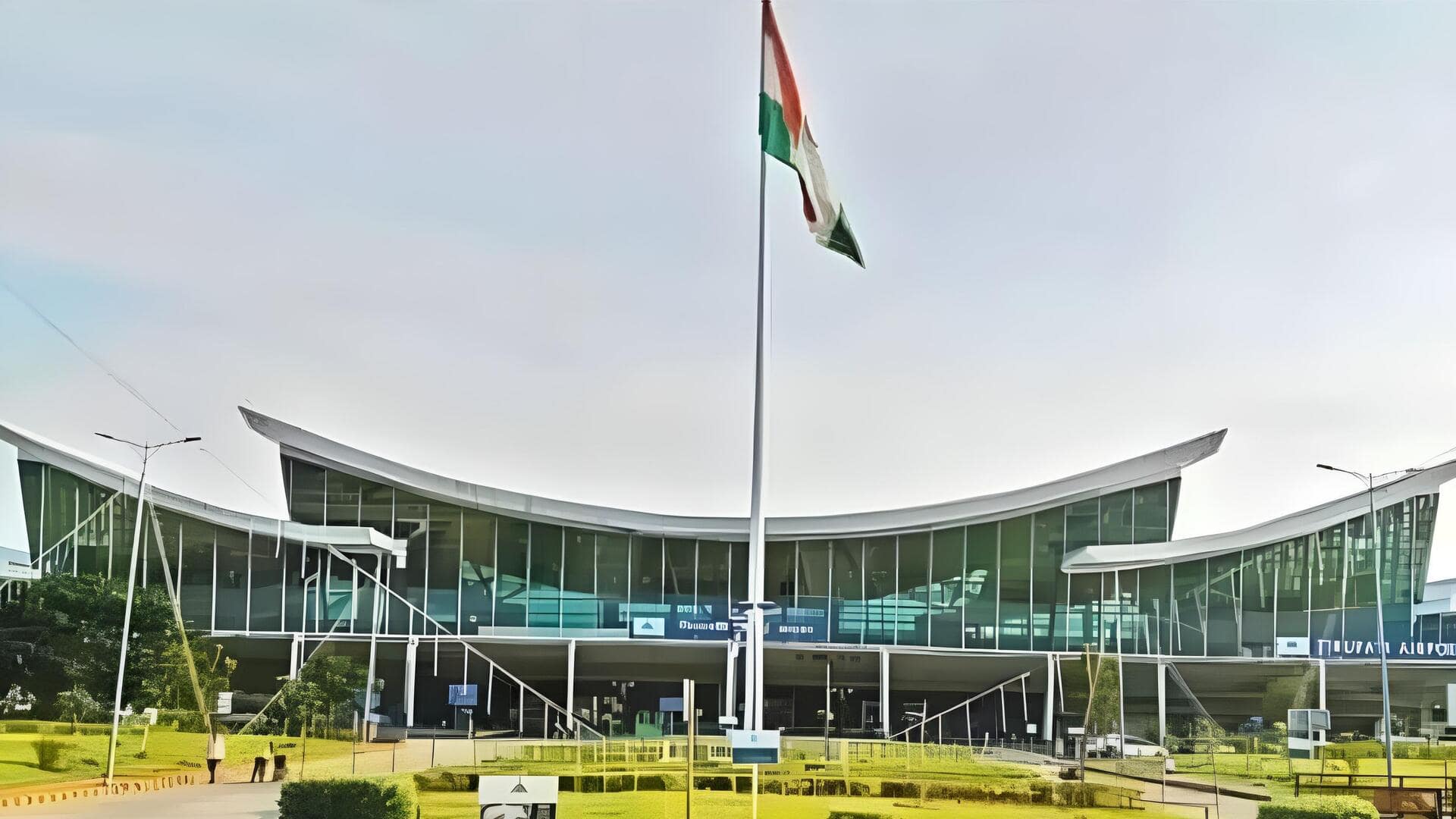 Renigunta Airport: విమాన ప్రయాణికులకు అలర్ట్‌.. రేణిగుంట నుంచి సర్వీసుల వేళలు మార్పు
