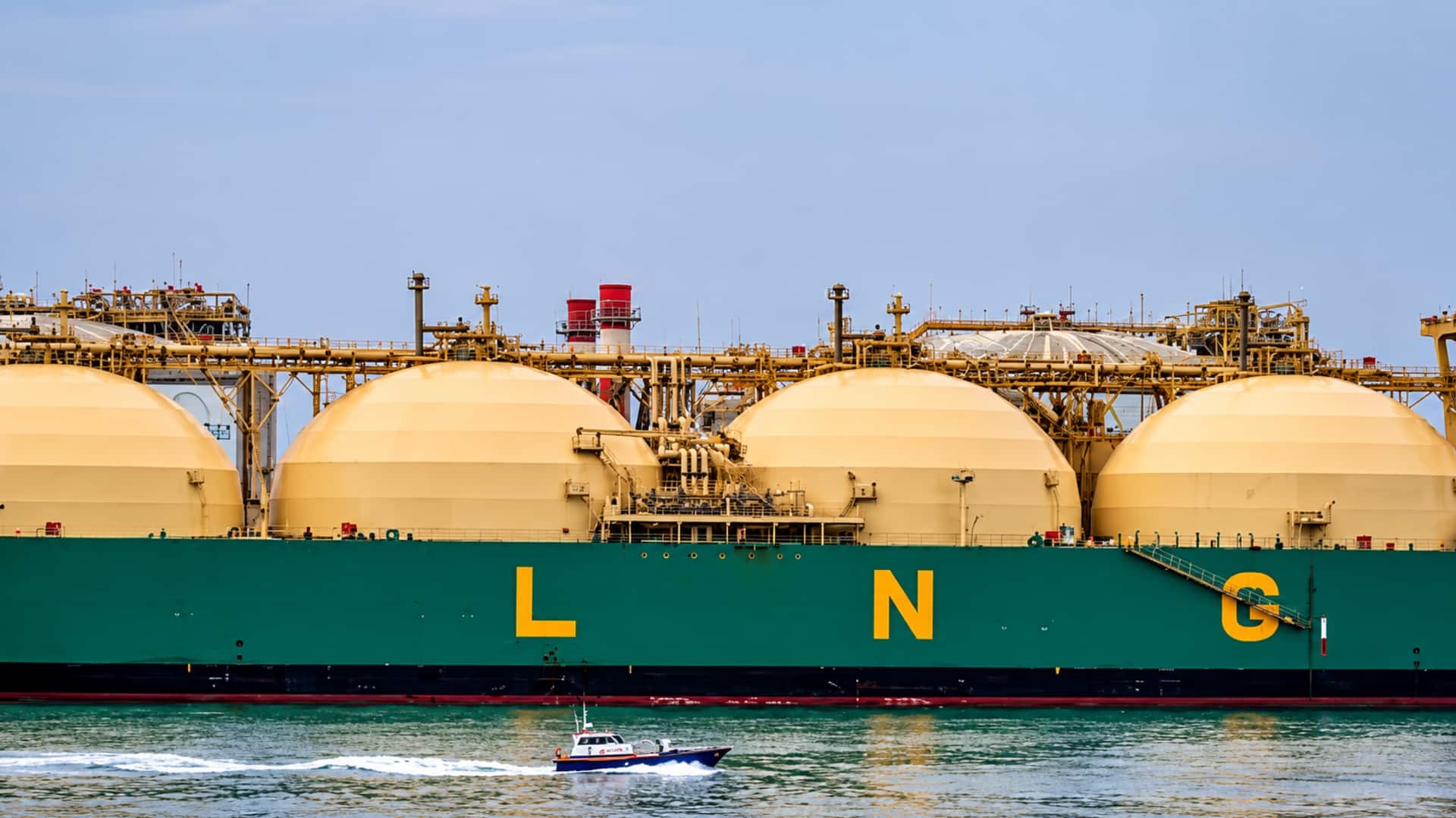 LNG Supplier: భారత్‌కు ఎల్‌ఎన్‌జీ సరఫరాలో అమెరికాను దాటేసిన ఒమన్‌.. సెప్టెంబర్‌లో అగ్రస్థానం