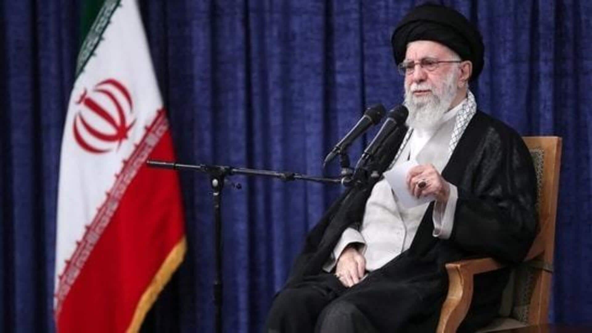 Ayatollah Ali Khamenei: ఎట్టి పరిస్థితిలోనూ అమెరికాకు లొంగం: అయతొల్లా అలీ ఖమేనీ Ayatollah Ali Khamenei: ఎట్టి పరిస్థితిలోనూ అమెరికాకు లొంగం: అయతొల్లా అలీ ఖమేనీ