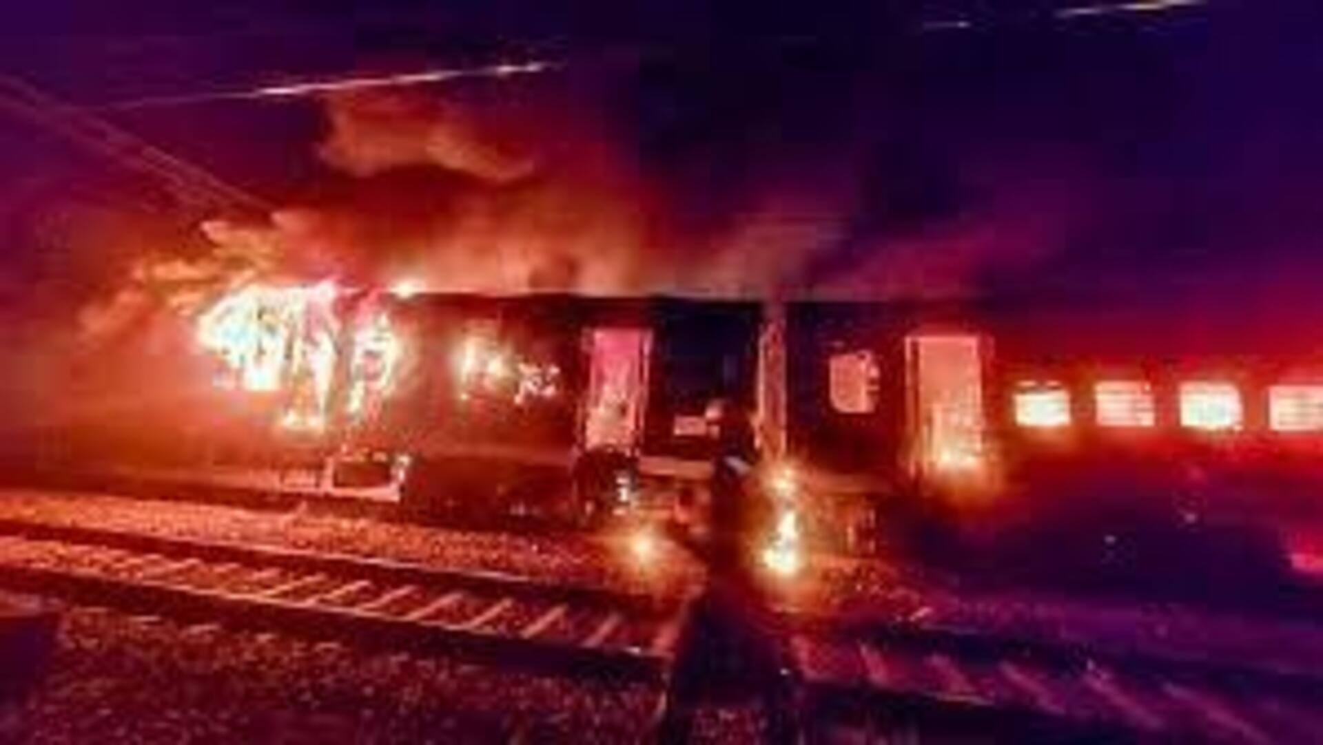Train Accident: బీహార్ వెళ్తున్న రైలులో మంటలు.. గాయపడిన 19 మంది 
