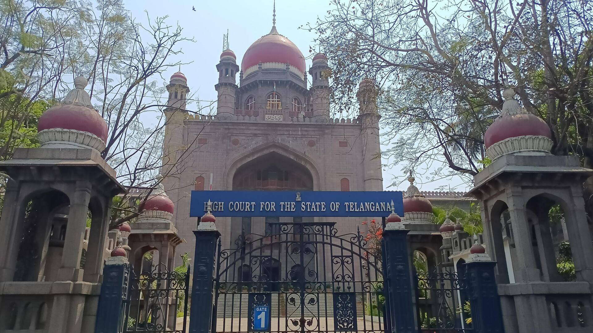 TS High Court: సింగరేణి ఎన్నికలపై వీడని ఉత్కంఠ.. హైకోర్టులో ప్రభుత్వం పిటిషన్