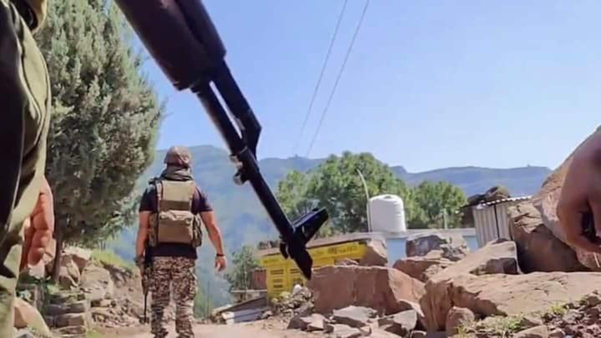 Terror links: జమ్ముకశ్మీర్లో ఉగ్రవాదులతో సంబంధాలున్న ముగ్గురు ప్రభుత్వ ఉద్యోగులపై వేటు Terror links: జమ్ముకశ్మీర్లో ఉగ్రవాదులతో సంబంధాలున్న ముగ్గురు ప్రభుత్వ ఉద్యోగులపై వేటు