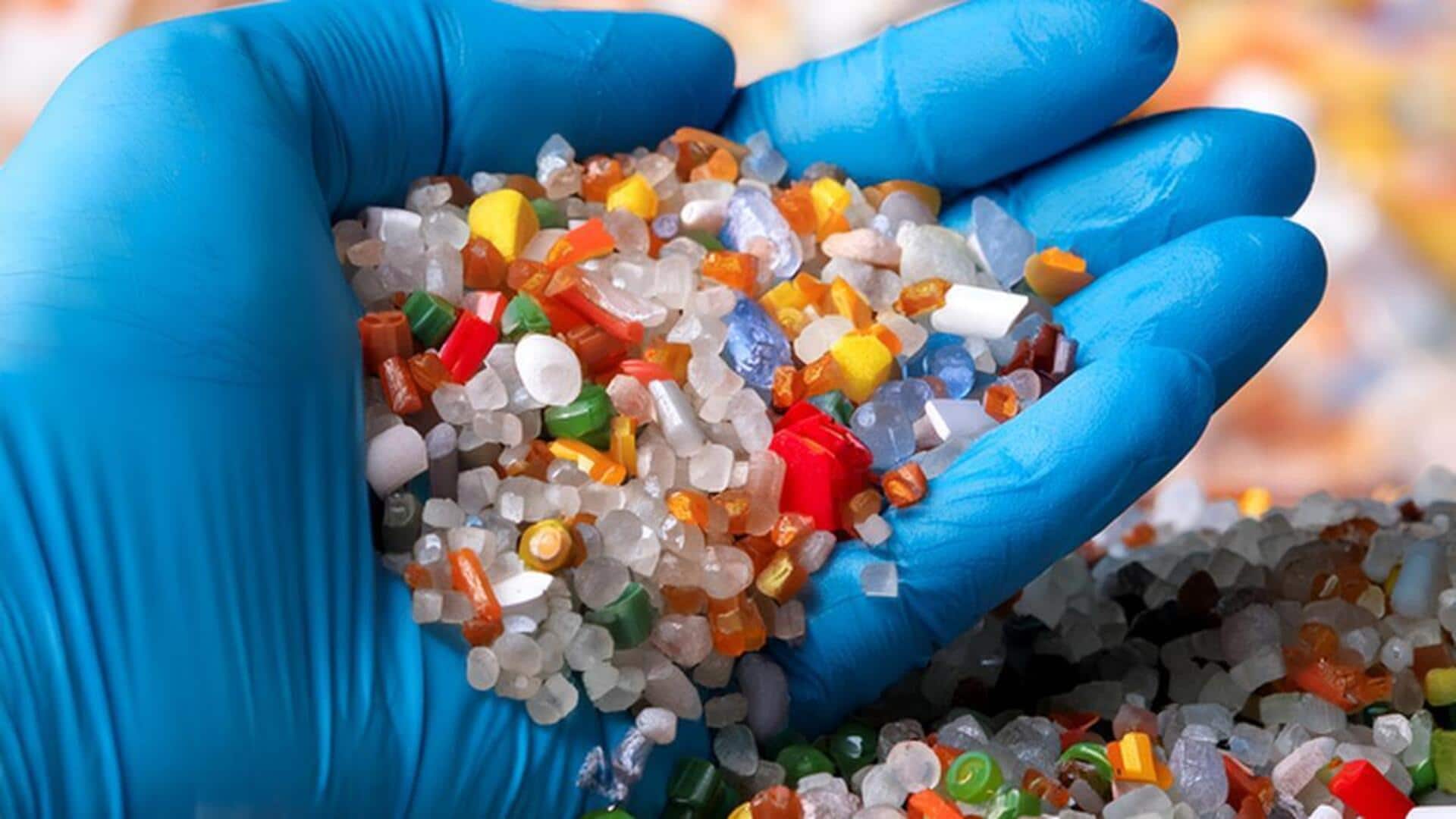 Customs Duty: యుద్ధ వేళ కేంద్రం కీలక నిర్ణయం.. పెట్రోకెమికల్స్ దిగుమతులపై సడలింపు