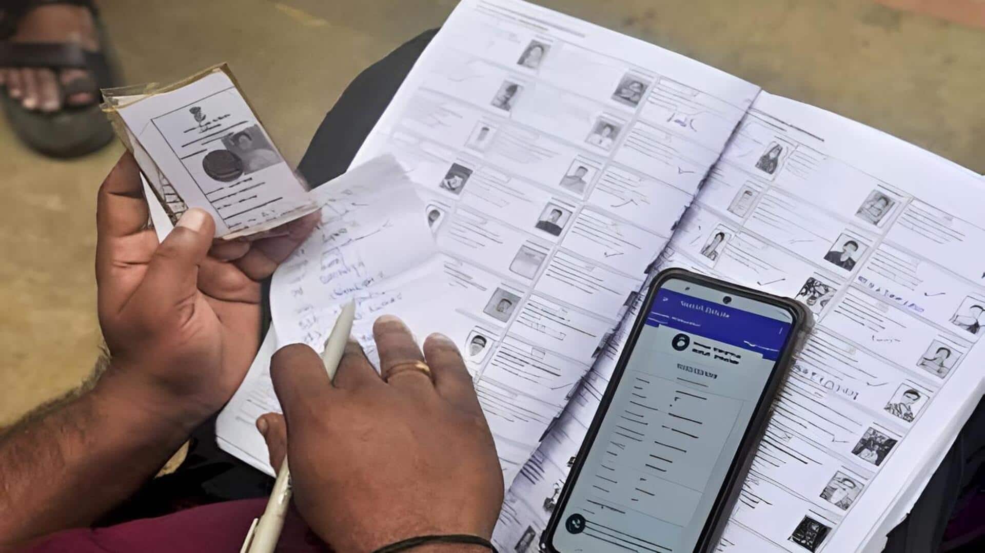 Telangana SIR Draft Roll: తెలంగాణలో 92.87 లక్షల మంది ఓటర్లకు నోటీసులు.. తుది జాబితాపై ఉత్కంఠ..