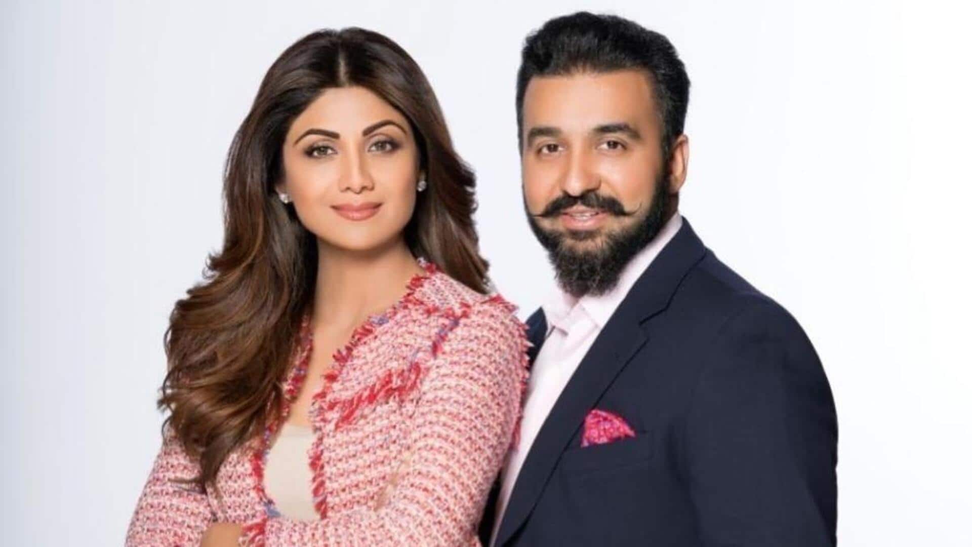 Shilpa Shetty: శిల్పాశెట్టి- రాజ్కుంద్రా దంపతులపై లుకౌట్ నోటీసు..! Shilpa Shetty: శిల్పాశెట్టి- రాజ్కుంద్రా దంపతులపై లుకౌట్ నోటీసు..!