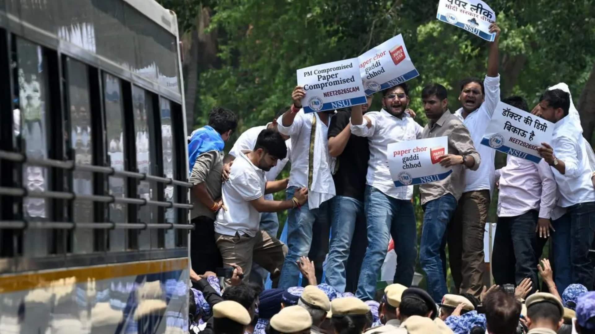 NEET paper leak: నీట్ పరీక్ష పేపర్లను ఇక ఐఏఎఫ్ తరలిస్తుందా?.. ప్రశ్నపత్రాల భద్రతపై కేంద్రం ఫోకస్!