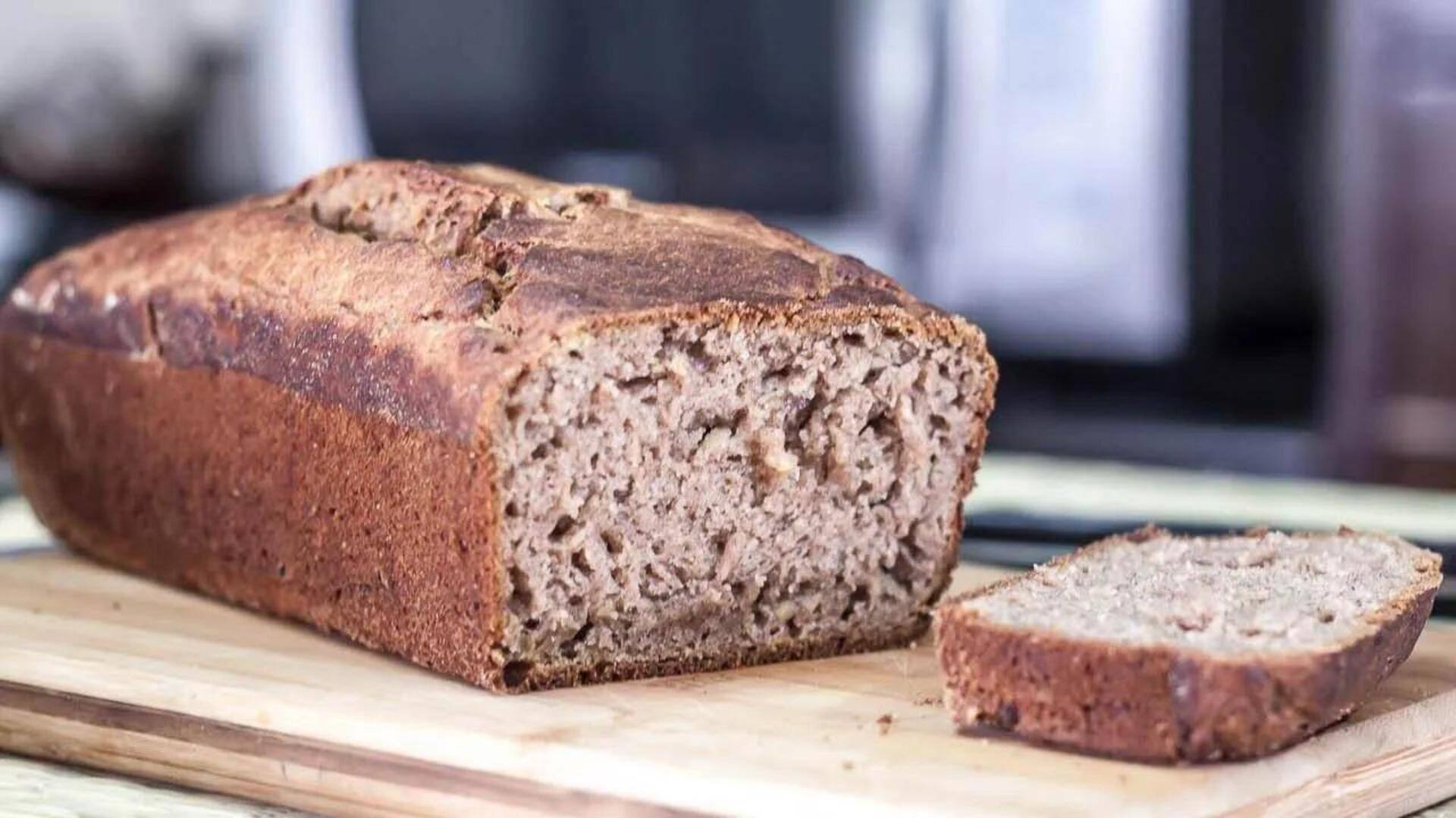 Eggless Ragi Banana Bread Recipe: ఉదయాన్నే సులువుగా చేసుకునే హెల్తీ రాగి బనానా బ్రెడ్.. టైమ్ లేకపోయినా చేసేయచ్చు