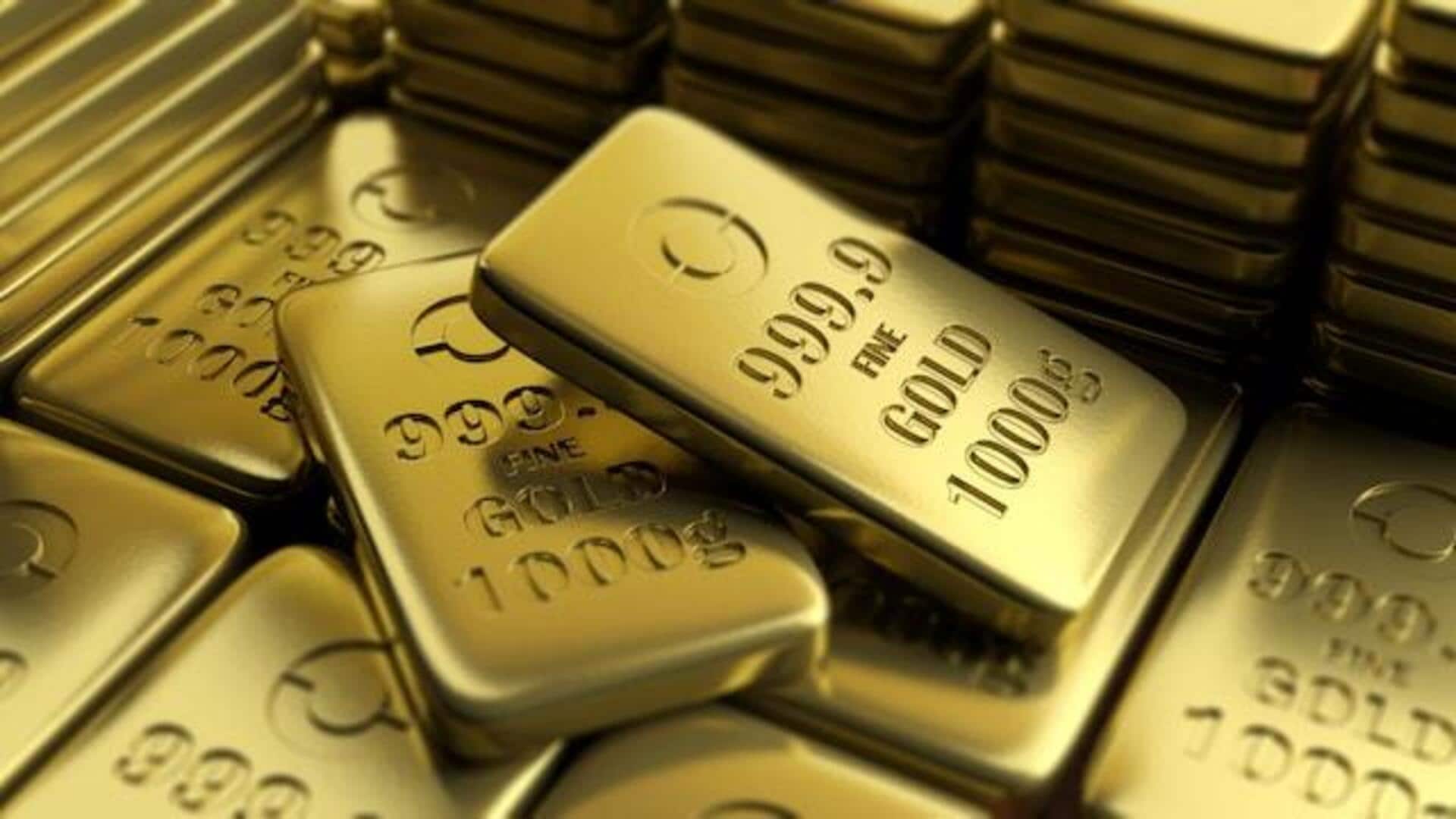 Gold Rates: అక్షయ తృతీయ వేళ స్వల్పంగా తగ్గుముఖం పట్టిన పసిడి.. Gold Rates: అక్షయ తృతీయ వేళ స్వల్పంగా తగ్గుముఖం పట్టిన పసిడి..