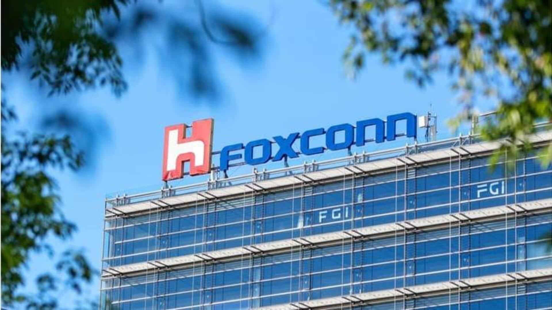 Foxconn: భారత్‌లో 1.6 బిలియన్ డాలర్లు పెట్టుబడికి 'ఫాక్స్‌కాన్ రెడీ 
