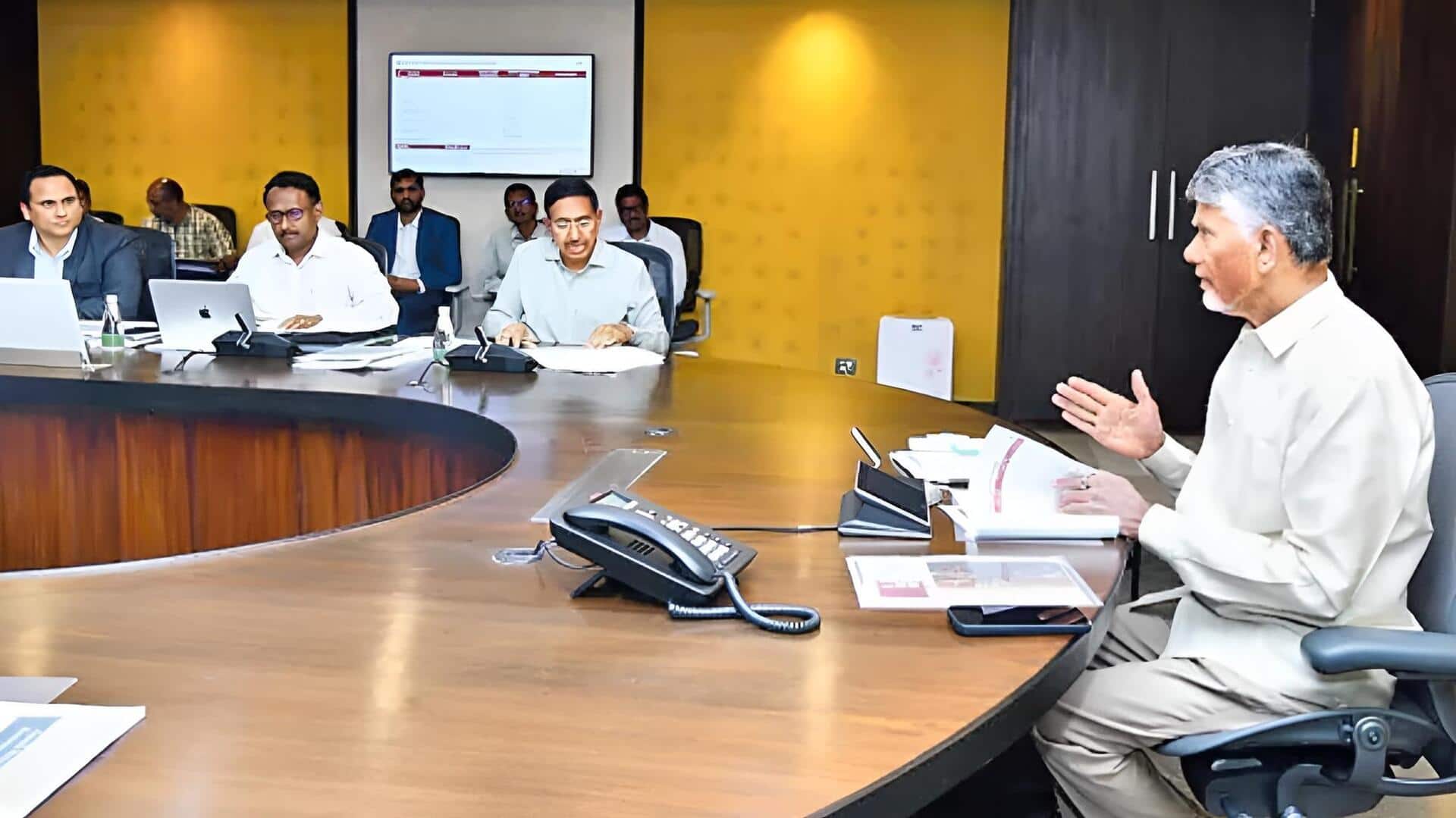 Amaravati: అమరావతి ట్రాన్స్‌పోర్ట్‌పై చంద్రబాబు కీలక నిర్ణయం.. భవిష్యత్‌ అవసరాలకు అనుగుణంగా ప్రణాళిక