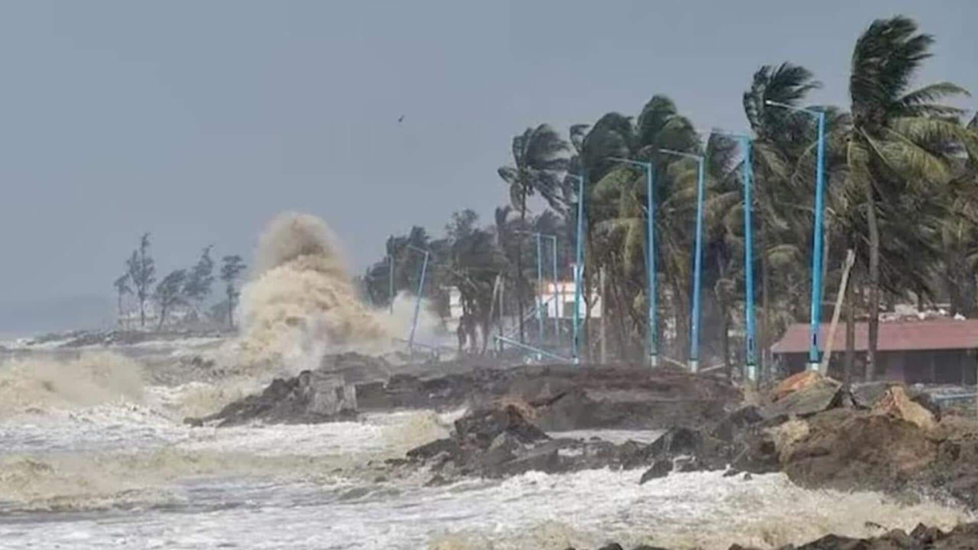 Cyclone Dana: తీవ్ర రూపం దాల్చిన 'దానా' తుపాను.. ఉత్తరాంధ్ర జిల్లాలకు భారీ వర్ష సూచన