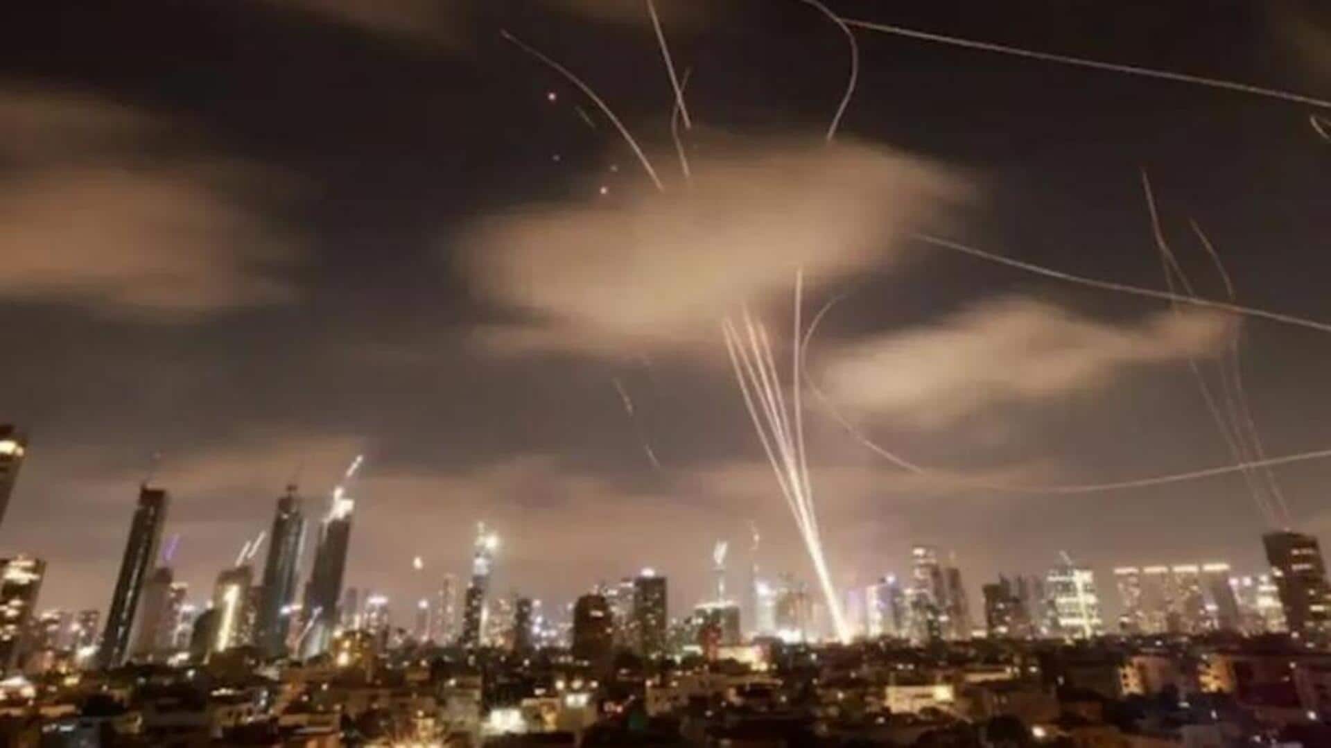 Iran-Israel: ఇరాన్ ఉగ్రశక్తిగా మారుతోందా..? ఇజ్రాయిల్ను గడగడలాడిస్తున్న 'ఫత్తాహ్-1 క్షిపణి' Iran-Israel: ఇరాన్ ఉగ్రశక్తిగా మారుతోందా..? ఇజ్రాయిల్ను గడగడలాడిస్తున్న 'ఫత్తాహ్-1 క్షిపణి'