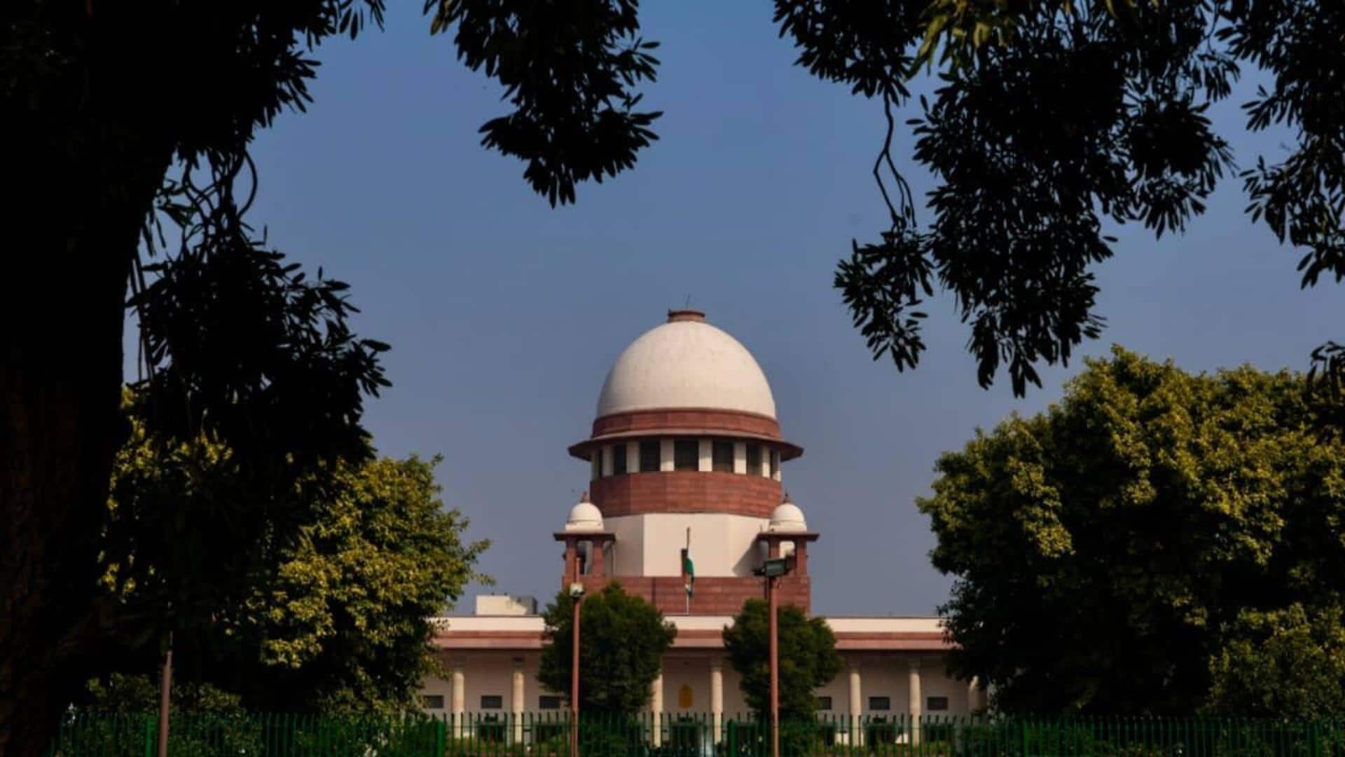 Supreme Court:ఆధార్ కూడా దరఖాస్తులో చేర్చండి.. బీహార్ SIRపై ECకి సుప్రీంకోర్టు కీలక ఆదేశాలు Supreme Court:ఆధార్ కూడా దరఖాస్తులో చేర్చండి.. బీహార్ SIRపై ECకి సుప్రీంకోర్టు కీలక ఆదేశాలు