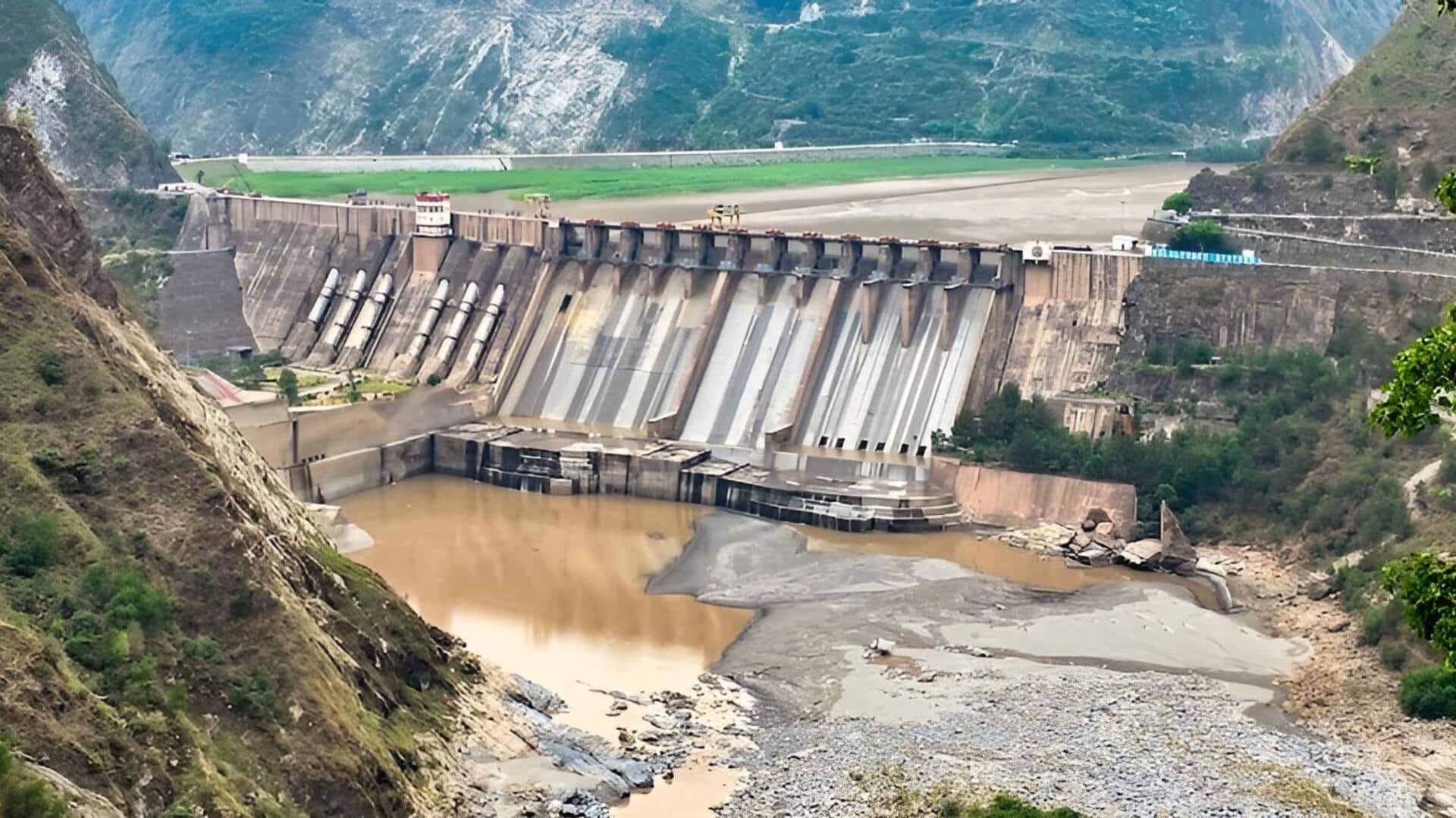 Baglihar Dam: ఈ ప్రాజెక్టు ఎందుకు పాకిస్తాన్కు ఆందోళన కలిగిస్తోంది? Baglihar Dam: ఈ ప్రాజెక్టు ఎందుకు పాకిస్తాన్కు ఆందోళన కలిగిస్తోంది?