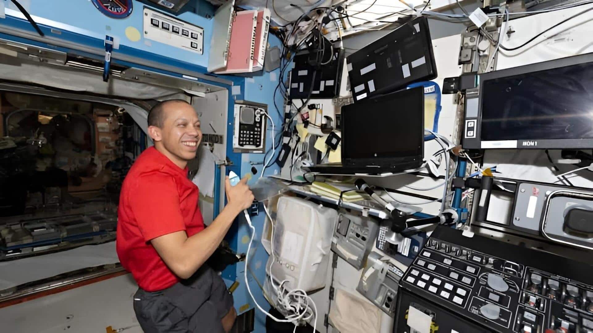 NASA: అంతరిక్ష కేంద్రంలో కొత్త ల్యాప్‌టాప్‌లు.. వ్యోమగాములకు అధునాతన సిస్టమ్స్