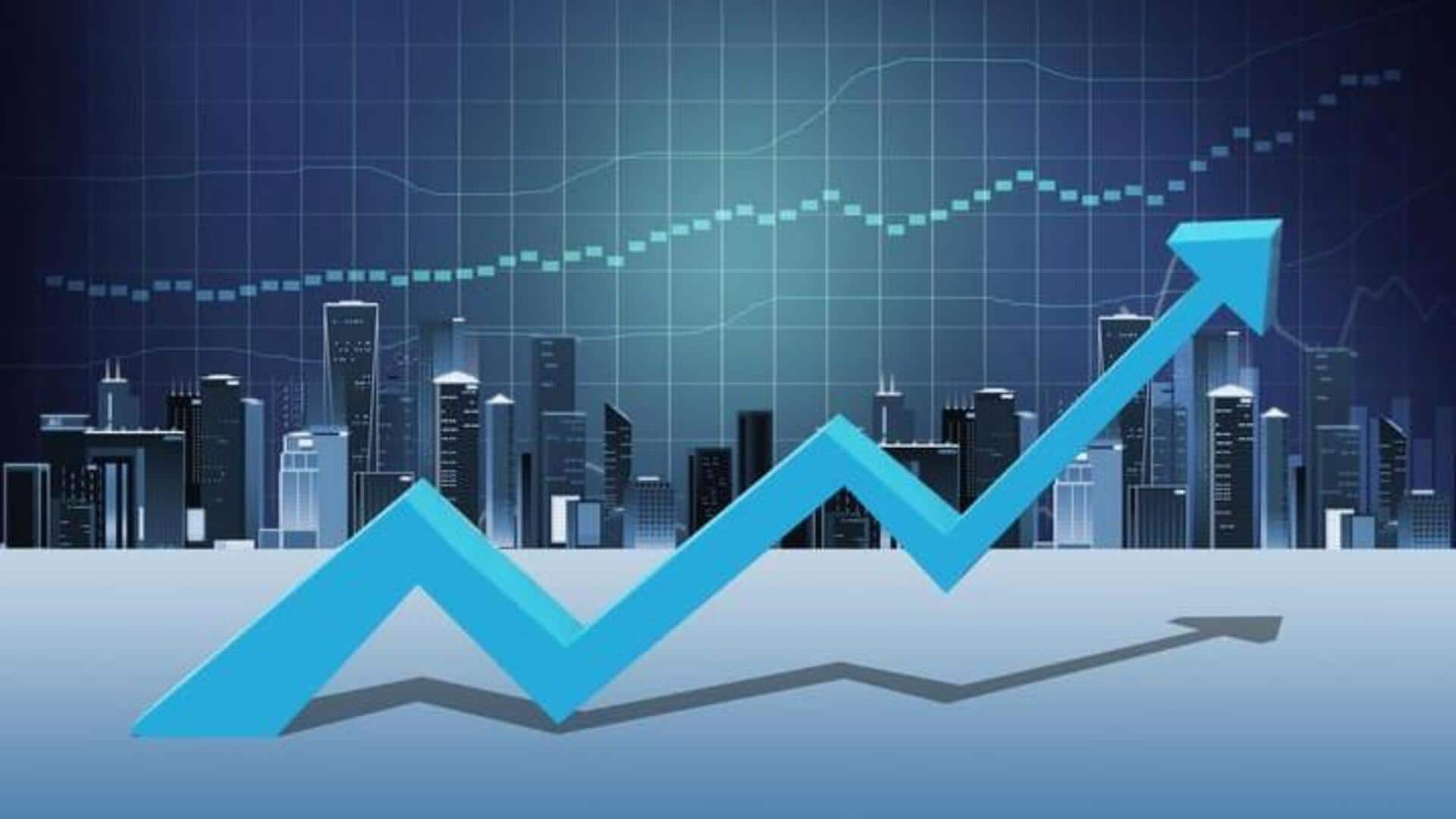 Stock Market: రిజర్వ్ బ్యాంక్ ఆఫ్ ఇండియా వడ్డీ రేట్లను తగ్గించిన నేపథ్యంలో.. సెన్సెక్స్ 700 పాయింట్లు జంప్ Stock Market: రిజర్వ్ బ్యాంక్ ఆఫ్ ఇండియా వడ్డీ రేట్లను తగ్గించిన నేపథ్యంలో.. సెన్సెక్స్ 700 పాయింట్లు జంప్