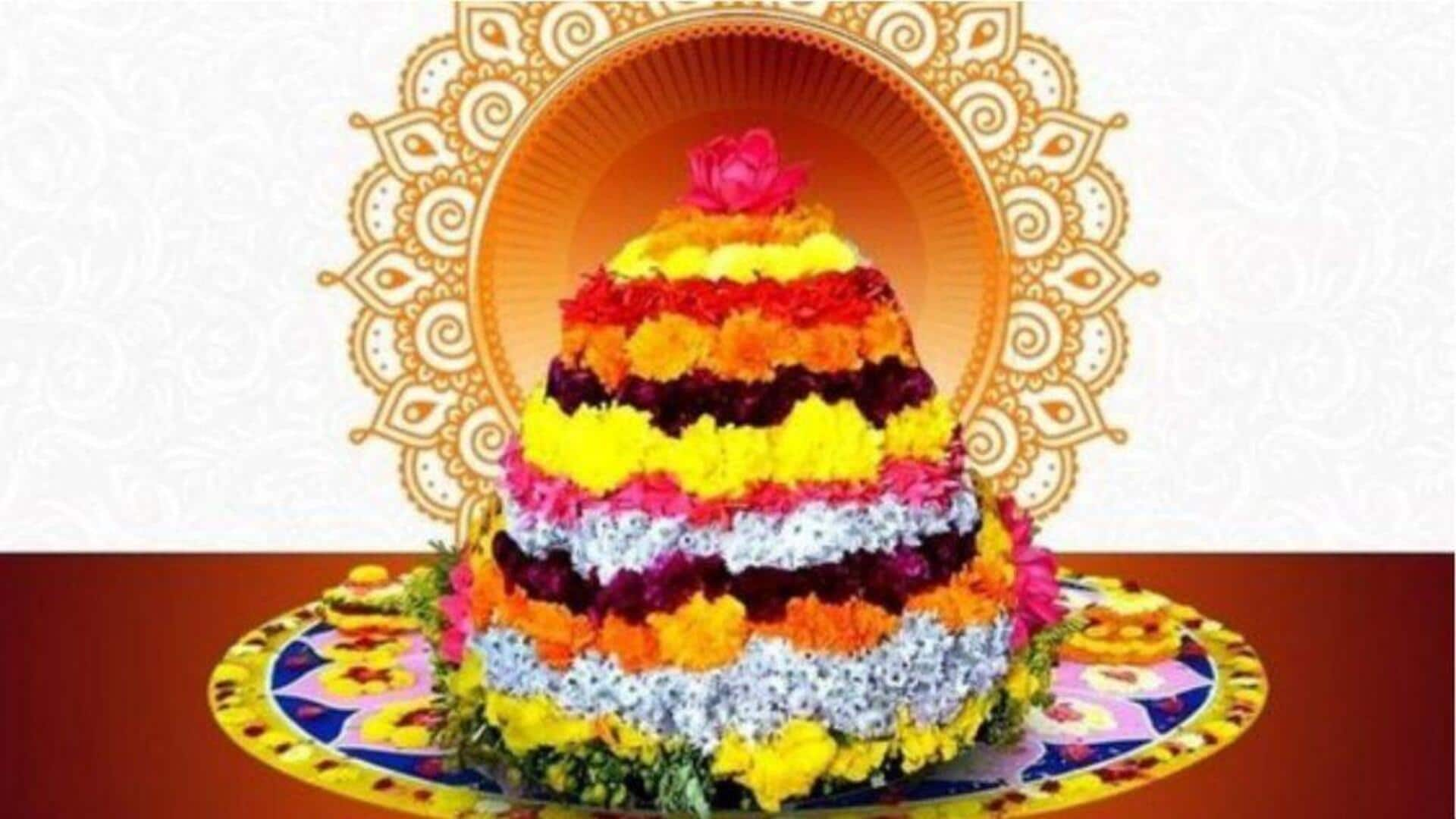 Batukamma: బతుకు చిత్రం ప్రతిబింబించేలా బతుకమ్మ పాటలు