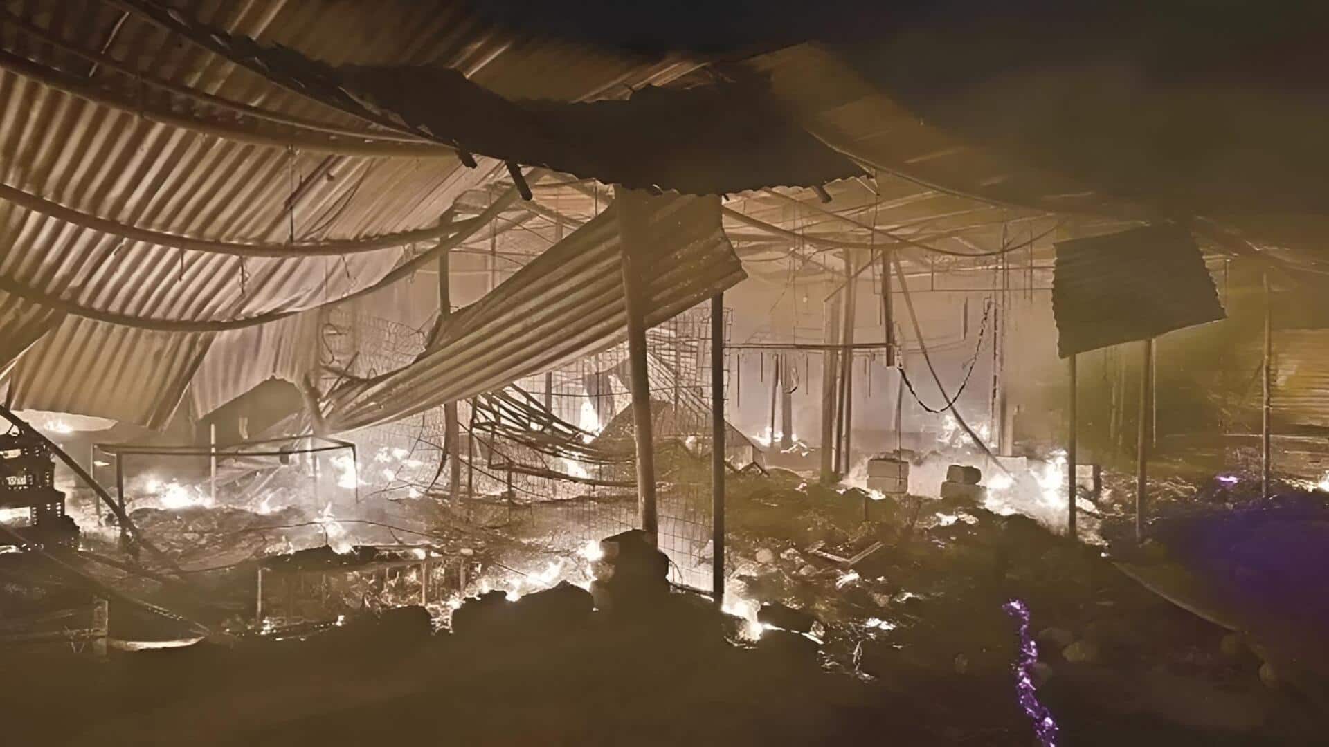 Kondagattu: కొండగట్టులో భారీ అగ్నిప్రమాదం.. 32 షాపులు దగ్ధం