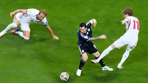 Lionel Messi: అర్జెంటీనా ఓటమిపై మెస్సీ ఎమోషనల్ లెటర్.. అభిమానులకు ప్రత్యేక లేఖ!