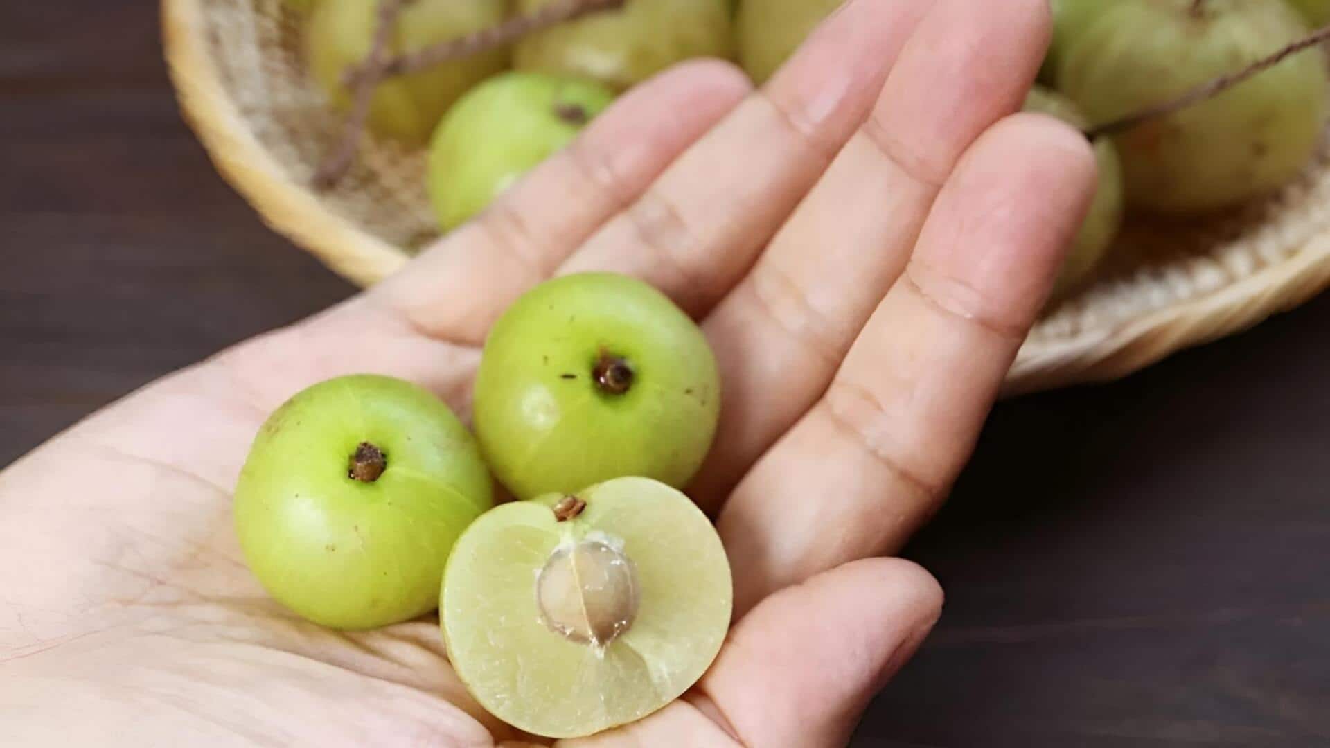 Amla benefits: చలికాలంలో ముడతలు సమస్యలకు 'ఉసిరి'తో చెక్