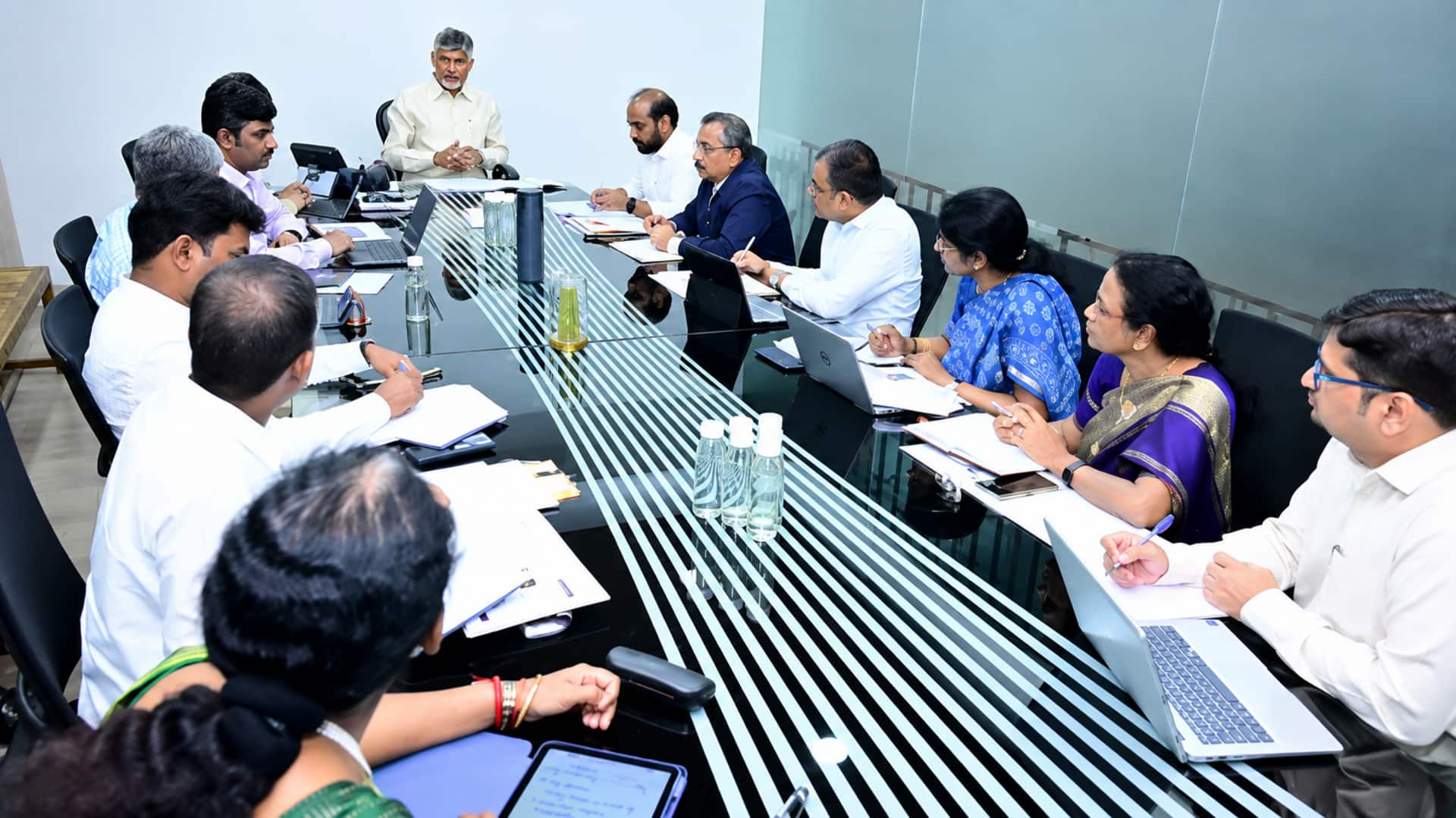 Sanjeevani: జనవరి 1 నుంచి 'సంజీవని'.. రాష్ట్రవ్యాప్తంగా అమలుకు సీఎం చంద్రబాబు ఆదేశం
